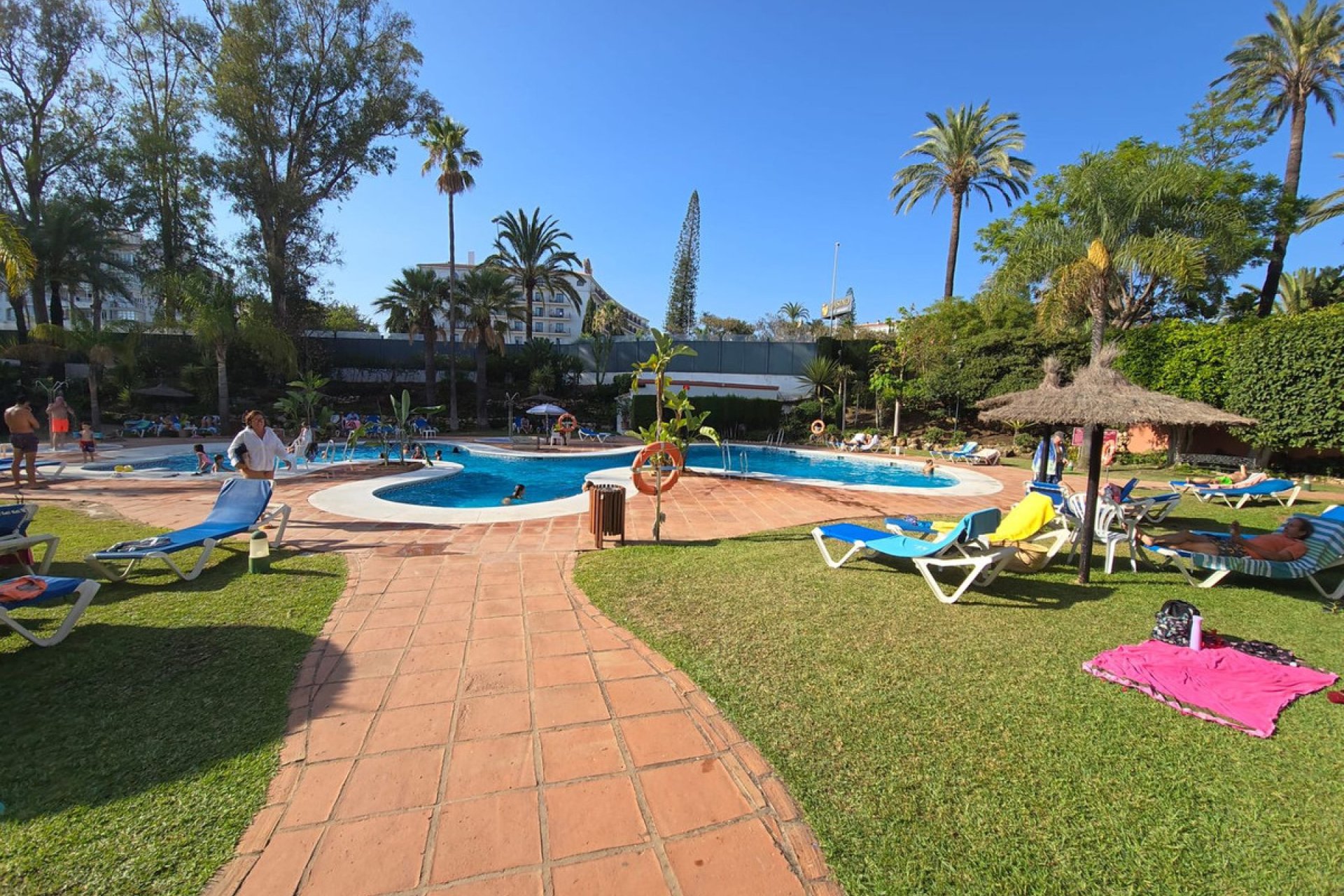 Resale - Apartment - Middle Floor Apartment - Marbella - Marbella Centro