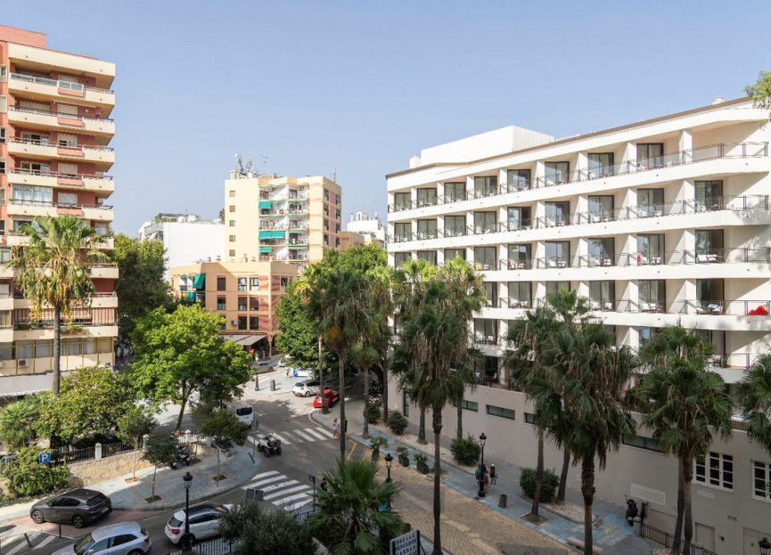 Resale - Apartment - Middle Floor Apartment - Marbella - Marbella Centro