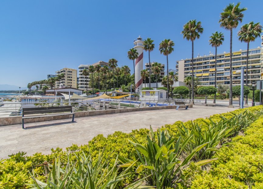 Resale - Apartment - Middle Floor Apartment - Marbella - Marbella Centro