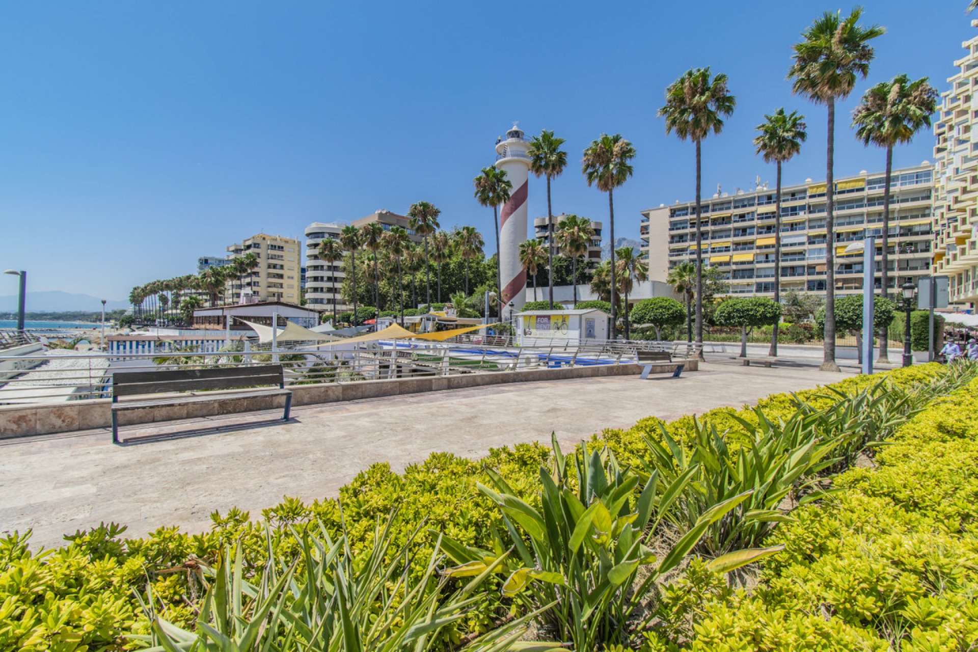 Resale - Apartment - Middle Floor Apartment - Marbella - Marbella Centro