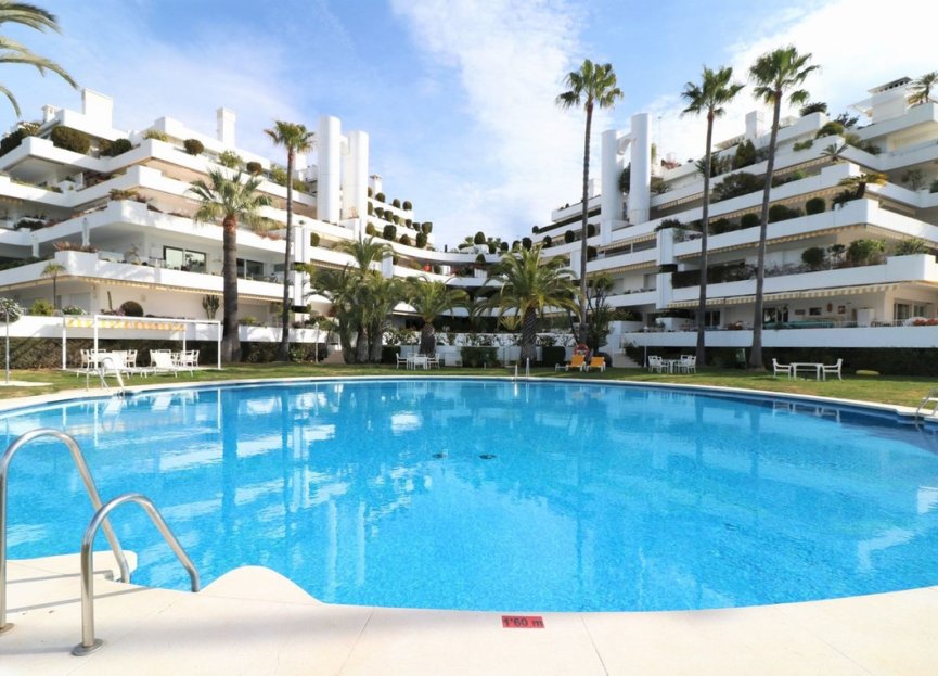 Resale - Apartment - Middle Floor Apartment - Marbella - Marbella Centro