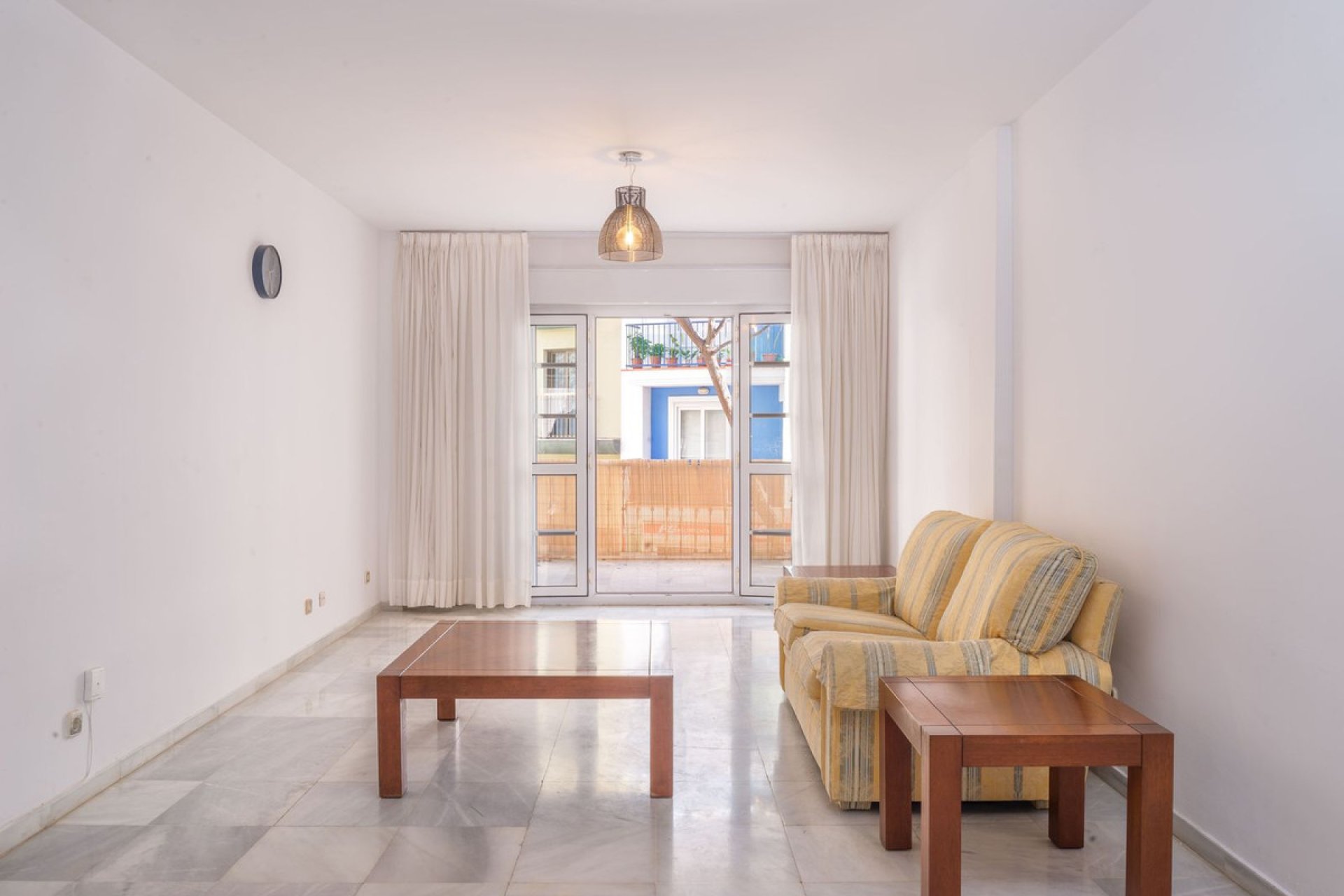 Resale - Apartment - Middle Floor Apartment - Marbella - Marbella Centro