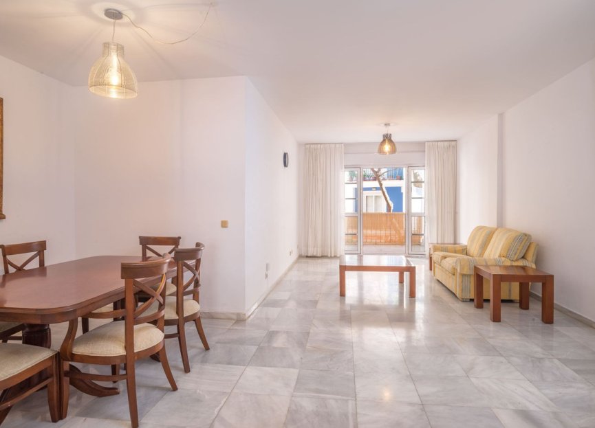 Resale - Apartment - Middle Floor Apartment - Marbella - Marbella Centro