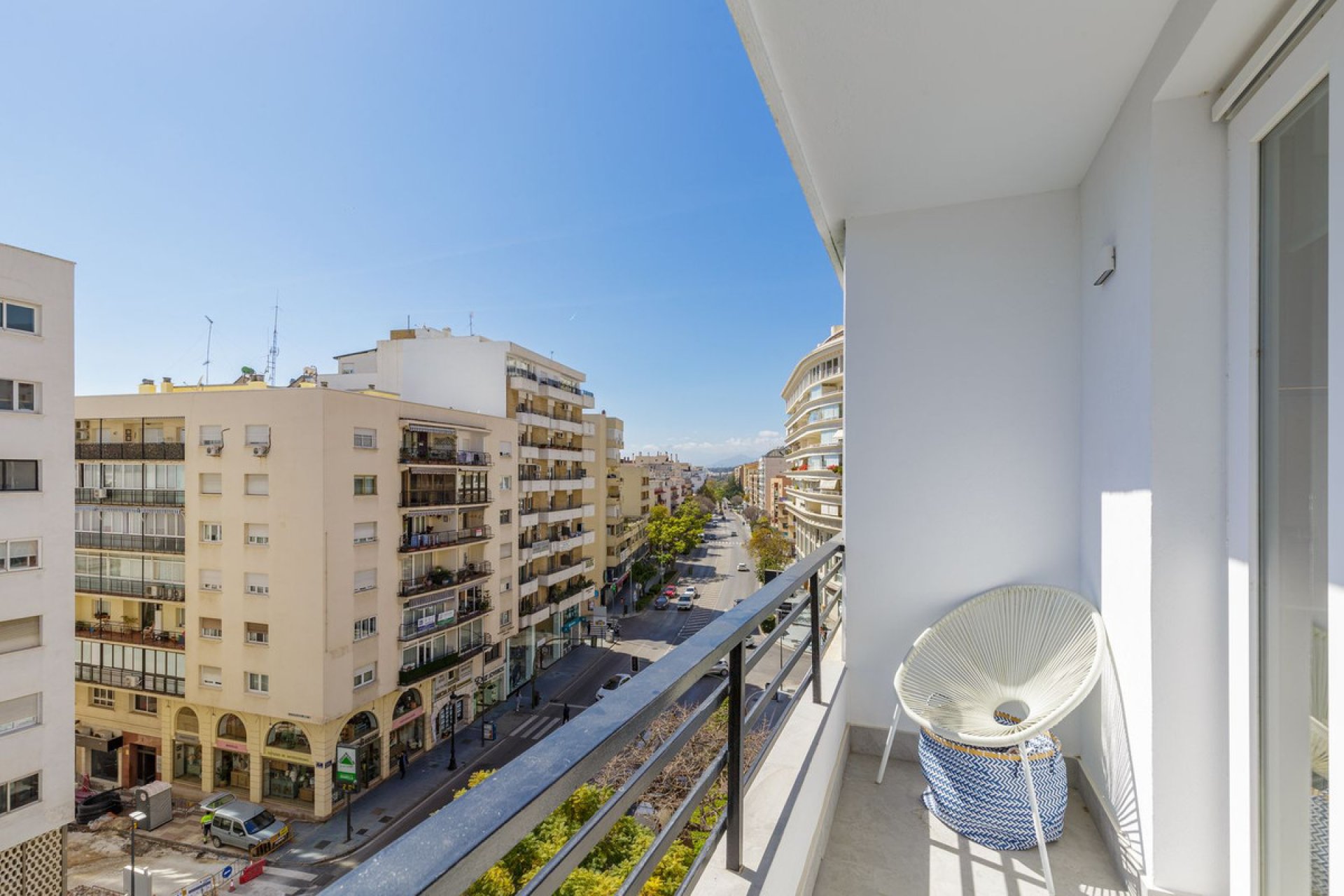 Resale - Apartment - Middle Floor Apartment - Marbella - Marbella Centro