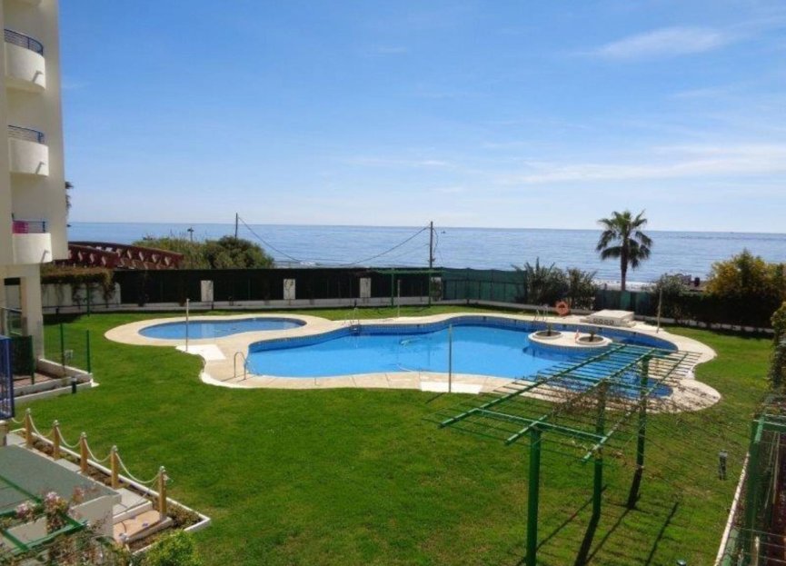 Resale - Apartment - Middle Floor Apartment - Marbella - Marbella Centro