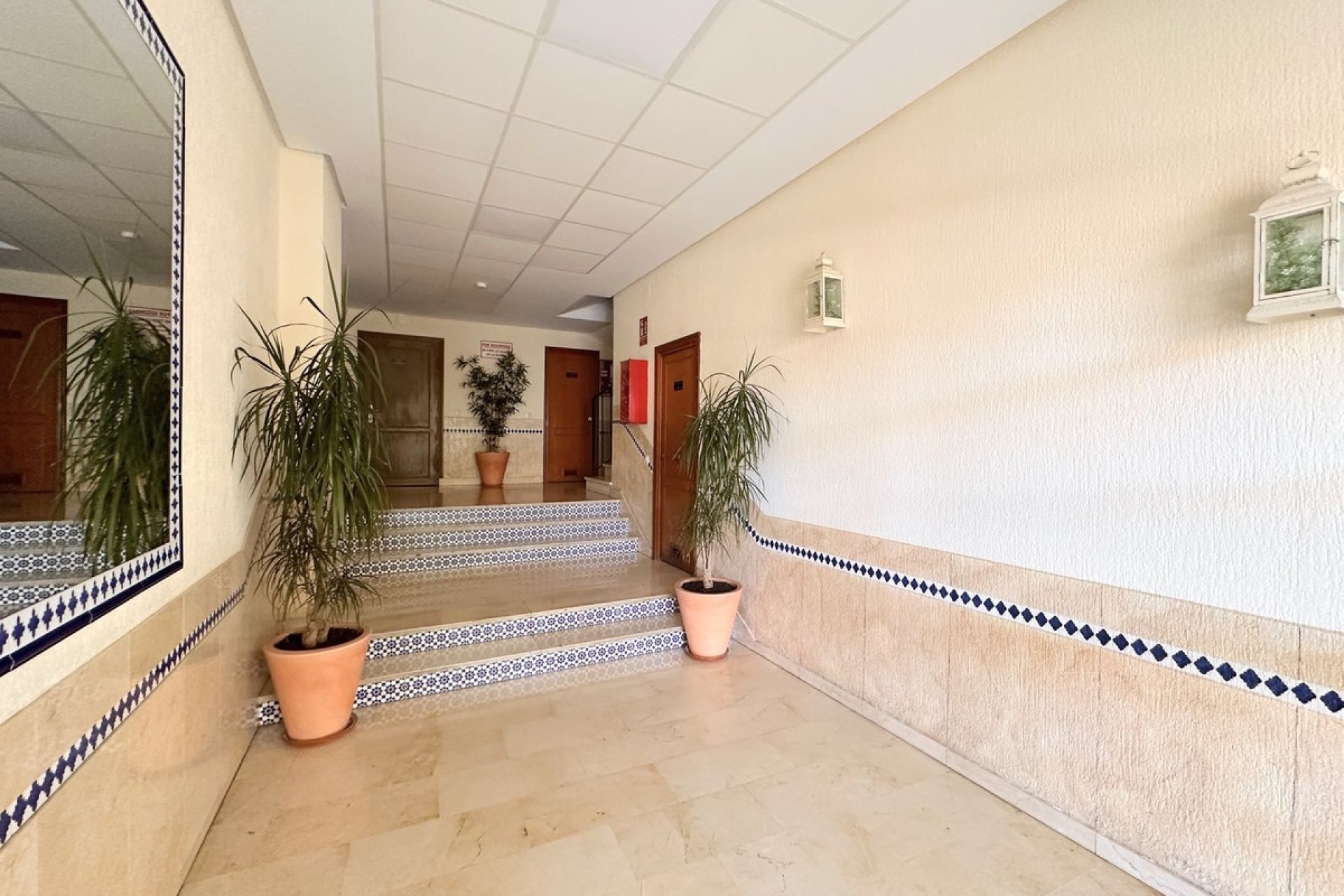 Resale - Apartment - Middle Floor Apartment - Marbella - Marbella Centro