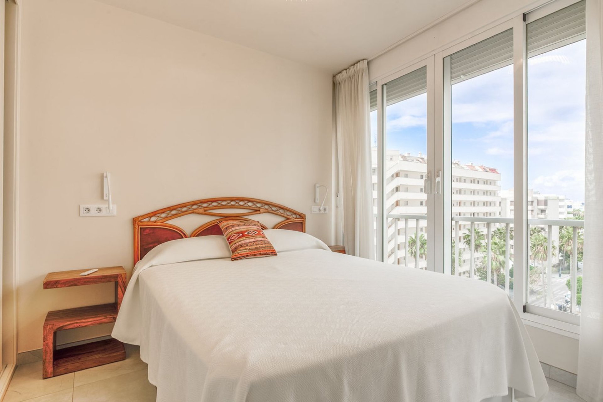 Resale - Apartment - Middle Floor Apartment - Marbella - Marbella Centro