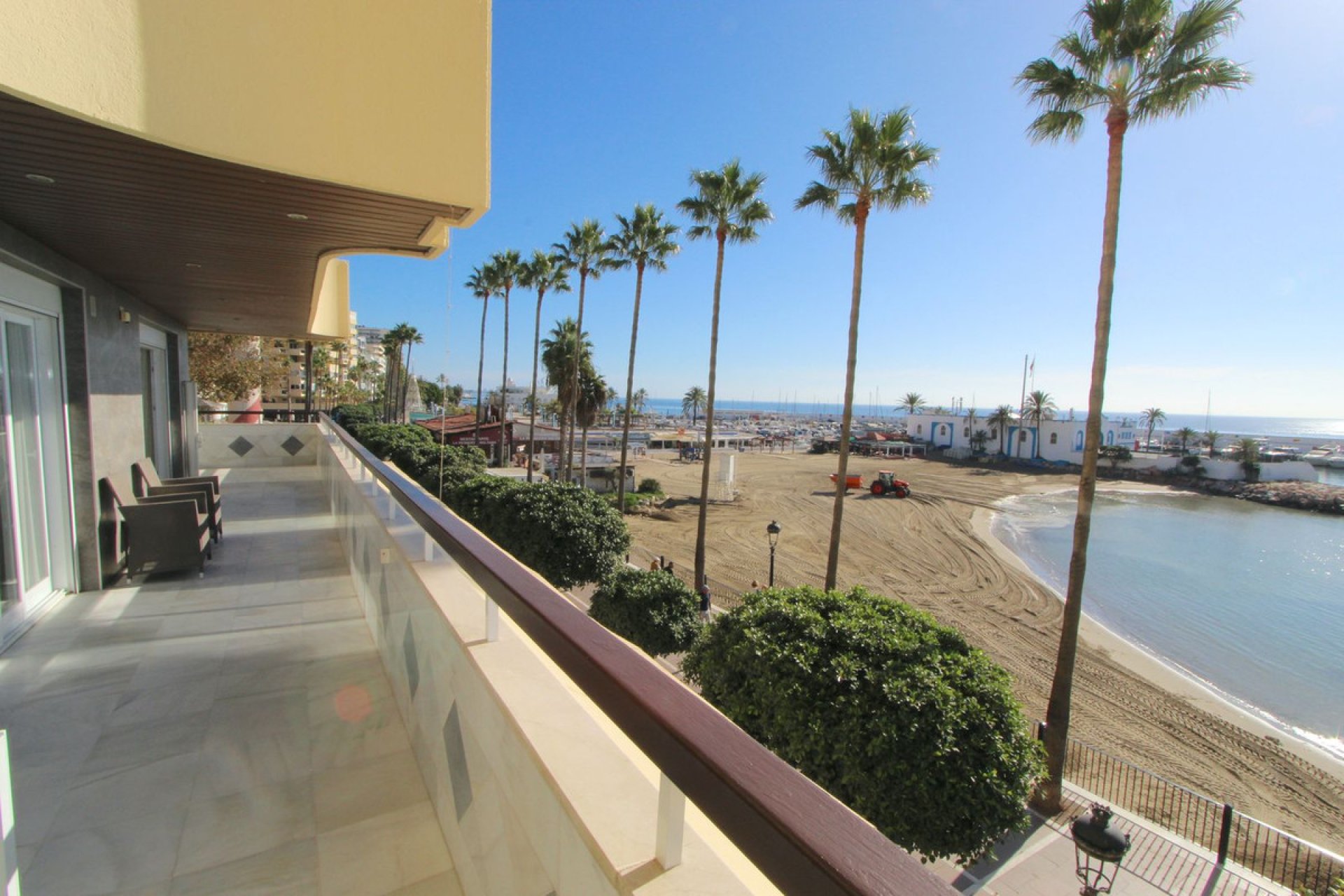 Resale - Apartment - Middle Floor Apartment - Marbella - Marbella Centro