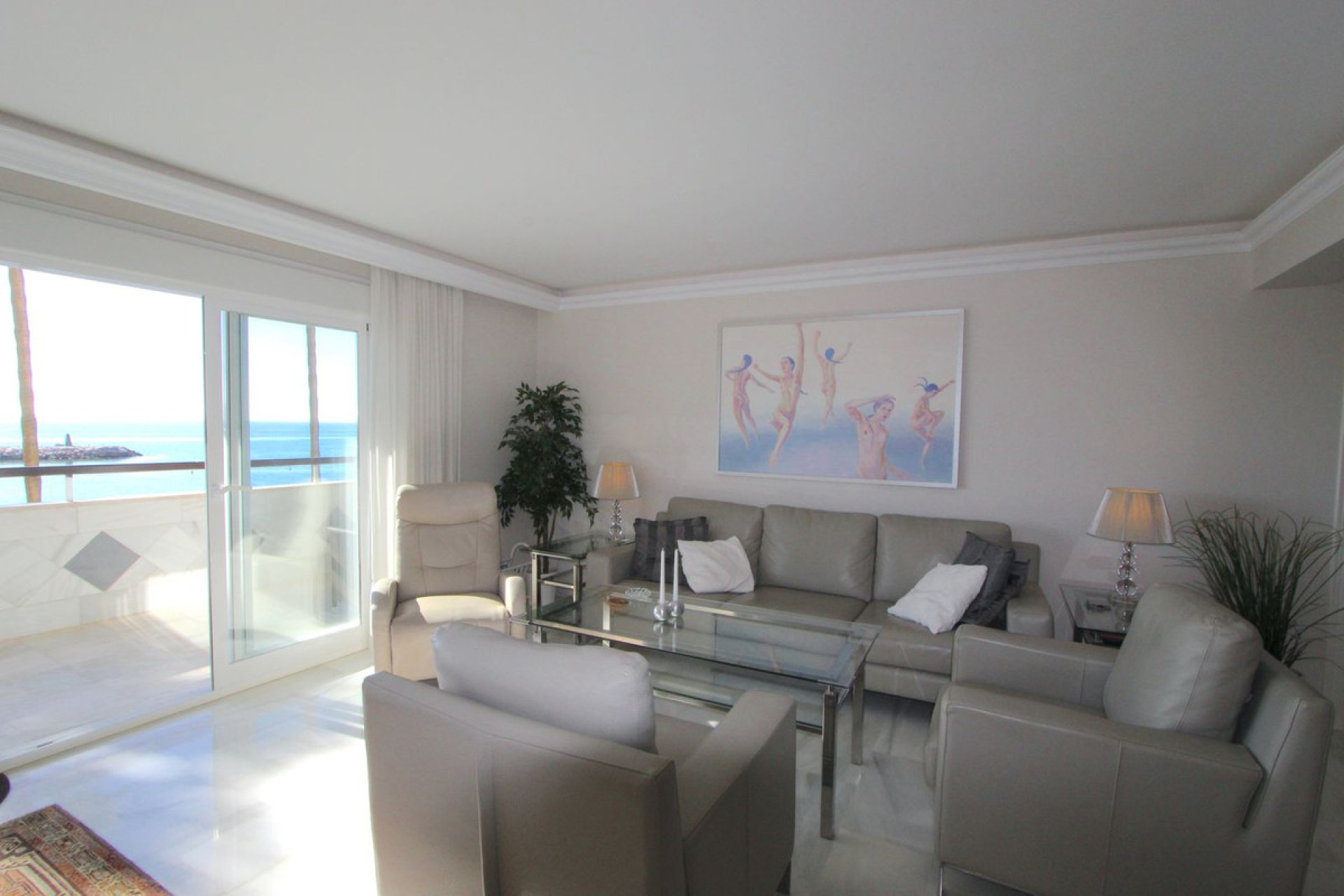 Resale - Apartment - Middle Floor Apartment - Marbella - Marbella Centro