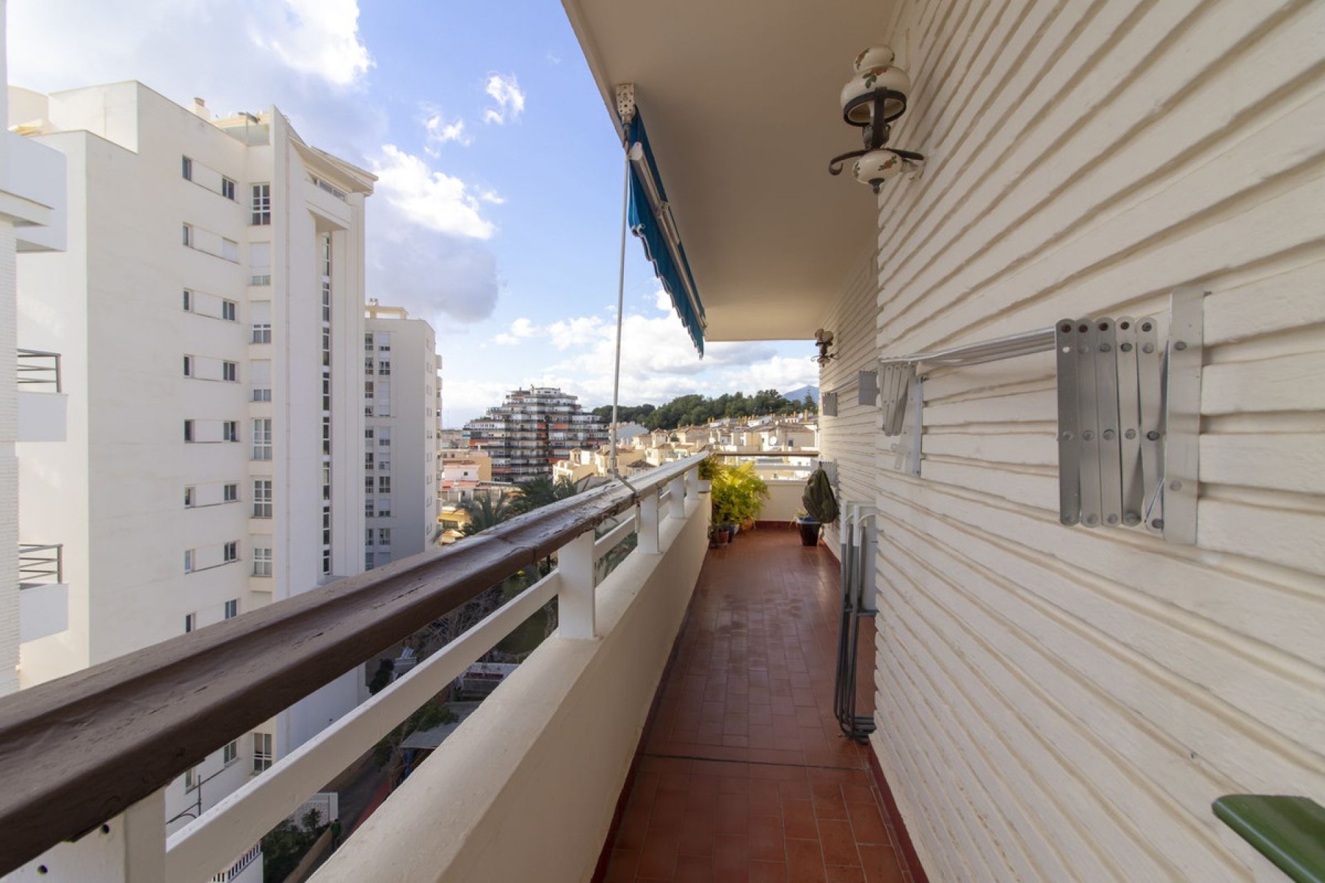 Resale - Apartment - Middle Floor Apartment - Marbella - Marbella Centro