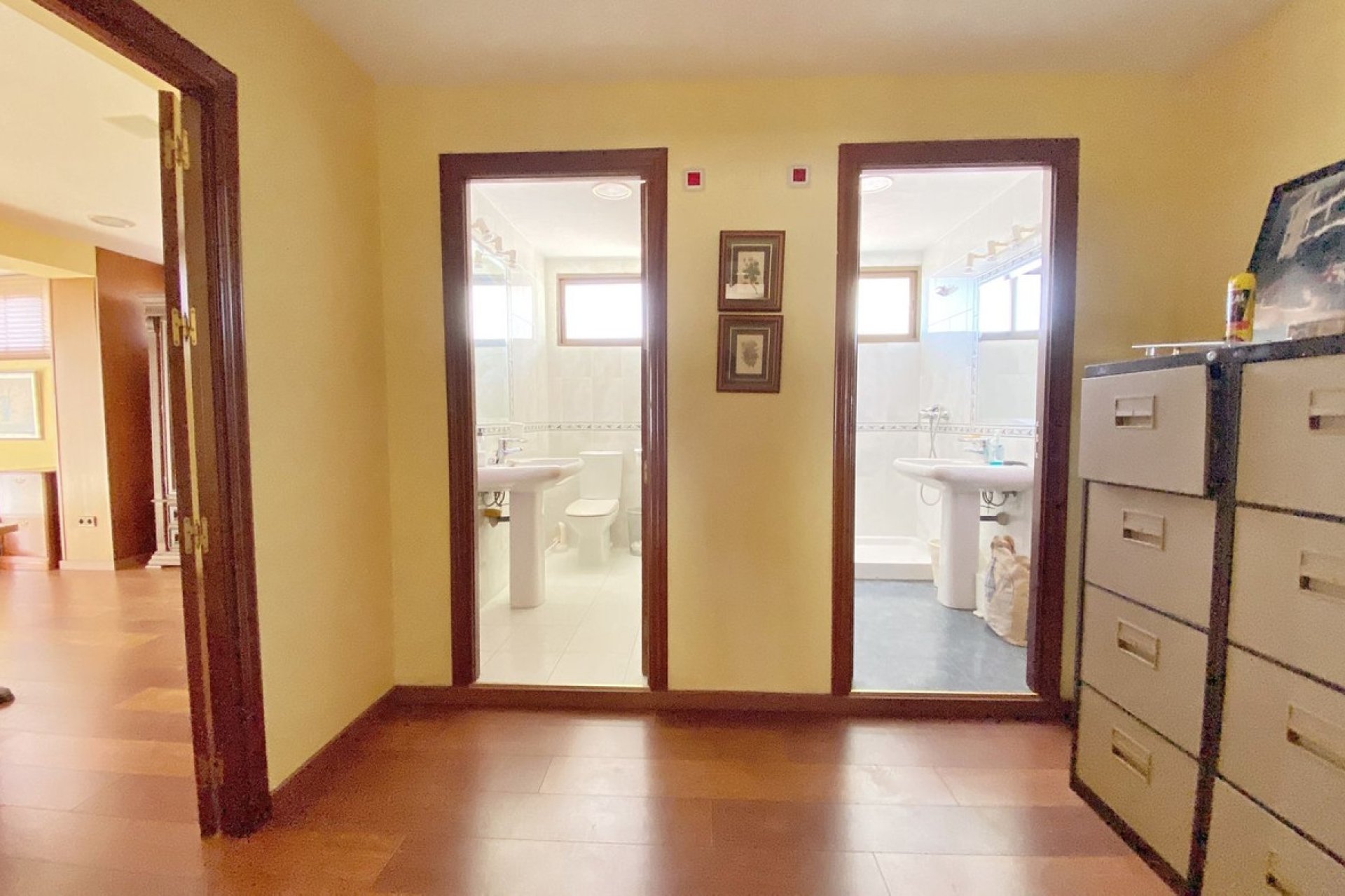 Resale - Apartment - Middle Floor Apartment - Marbella - Marbella Centro