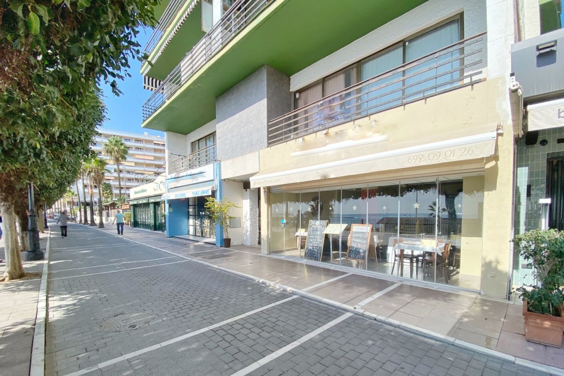 Resale - Apartment - Middle Floor Apartment - Marbella - Marbella Centro