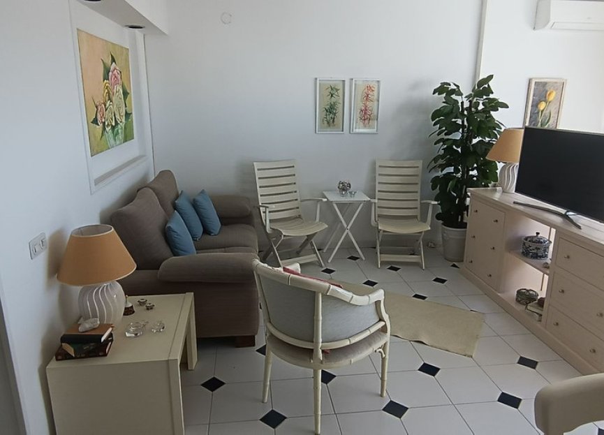 Resale - Apartment - Middle Floor Apartment - Marbella - Marbella Centro