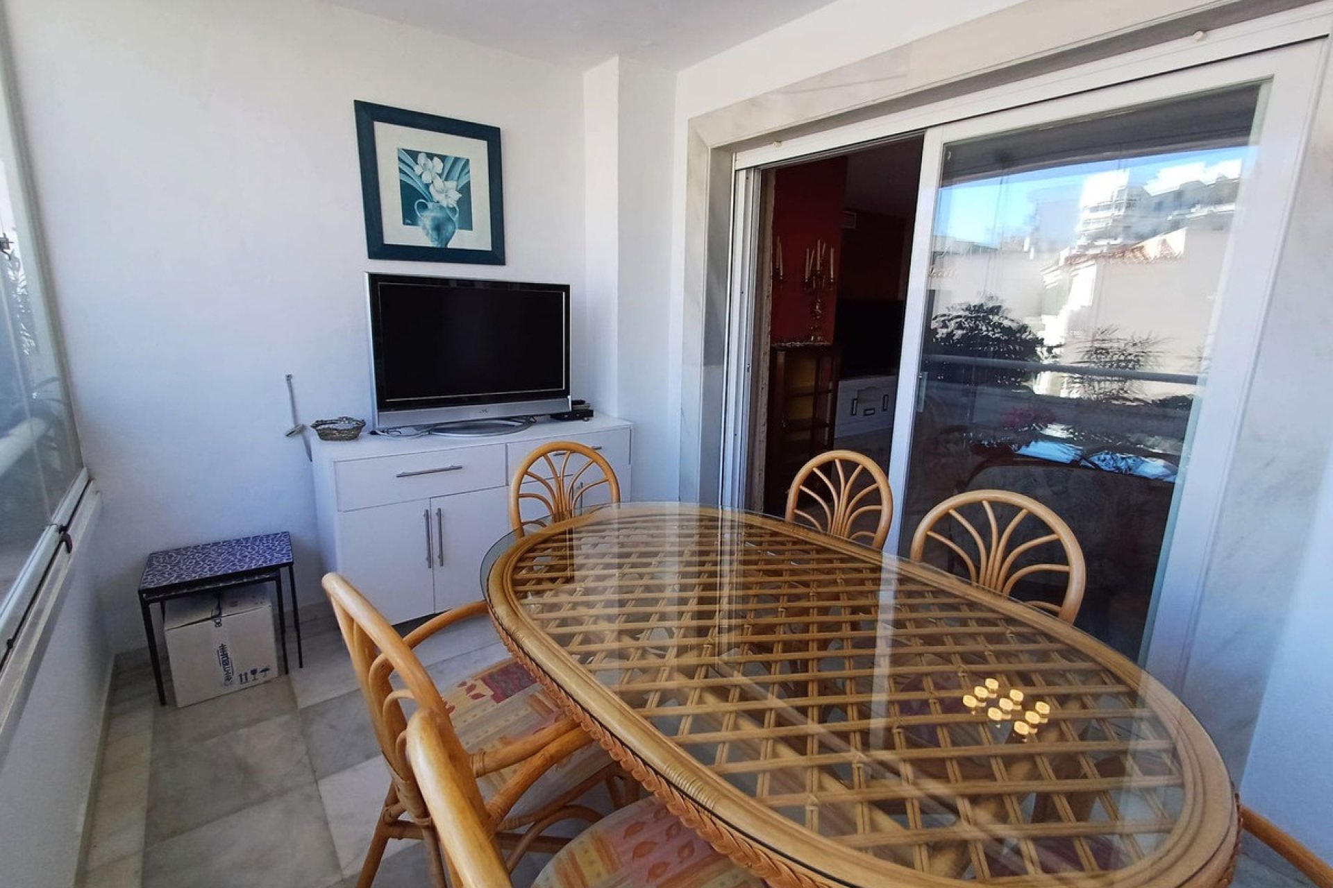 Resale - Apartment - Middle Floor Apartment - Marbella - Marbella Centro