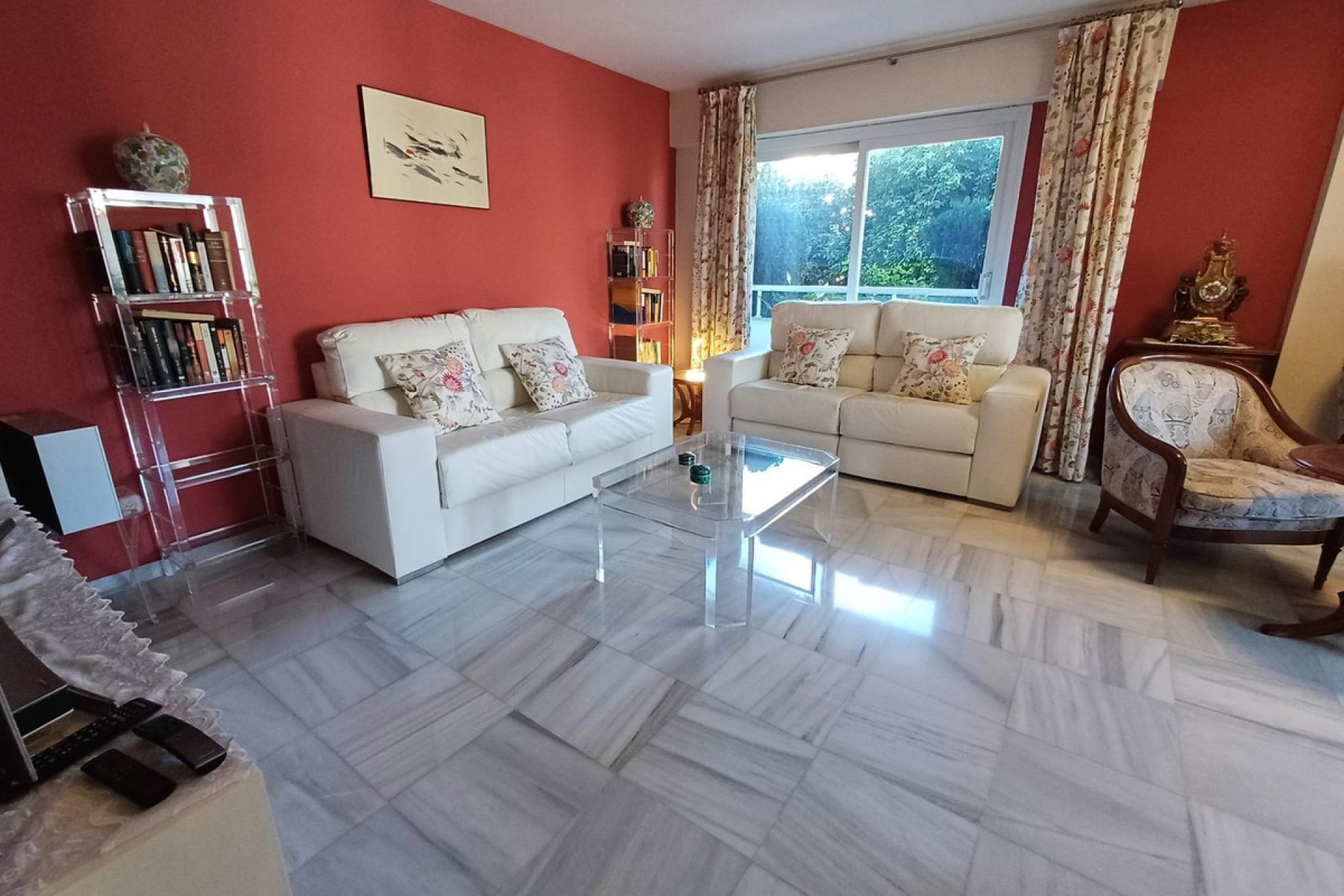 Resale - Apartment - Middle Floor Apartment - Marbella - Marbella Centro