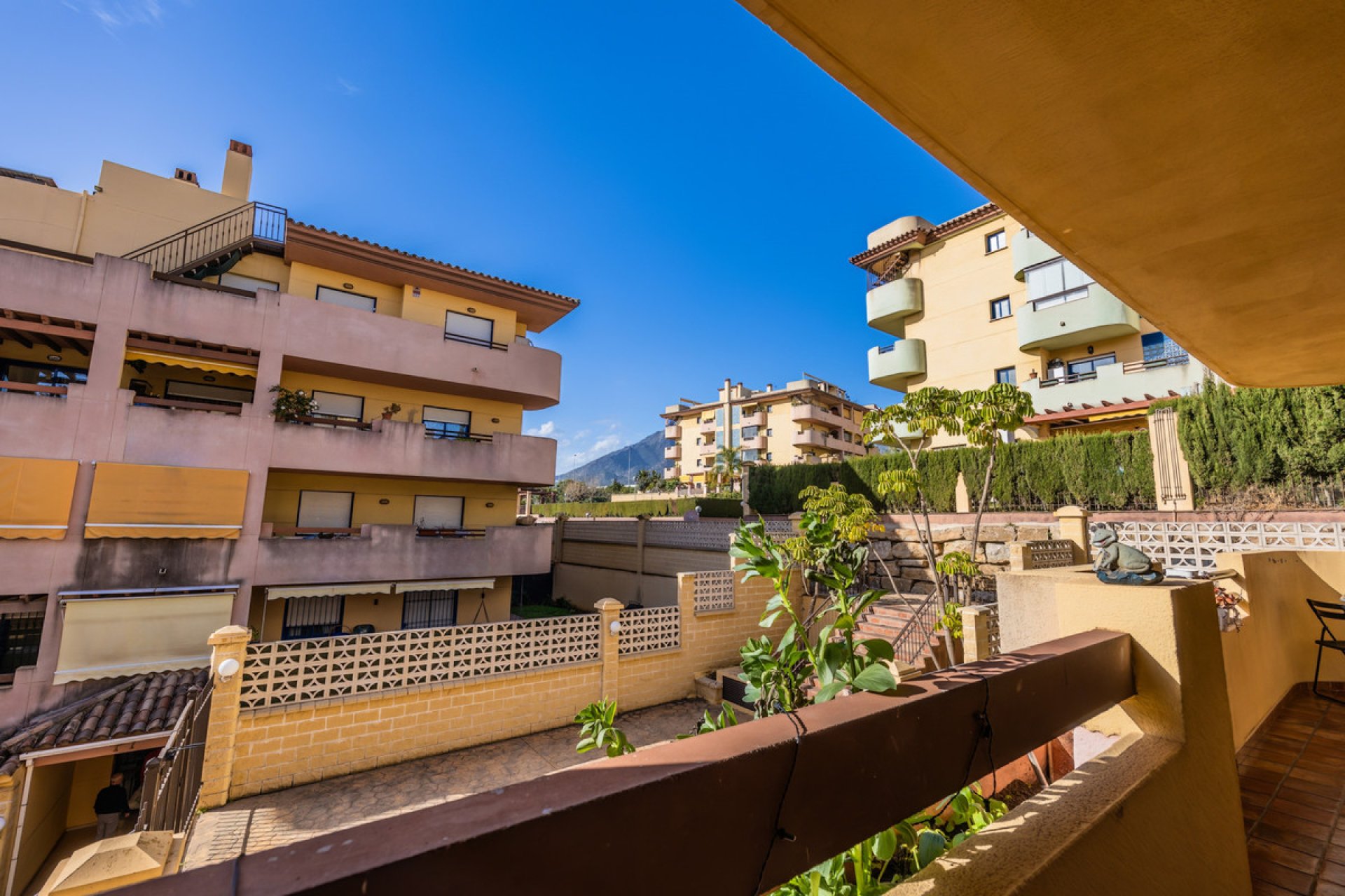 Resale - Apartment - Middle Floor Apartment - Marbella - Marbella Centro