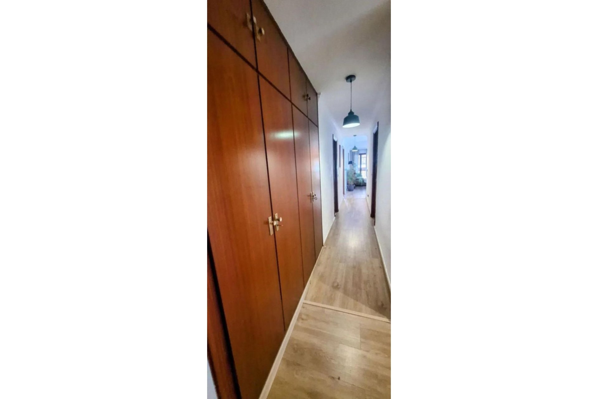 Resale - Apartment - Middle Floor Apartment - Marbella - Marbella Centro