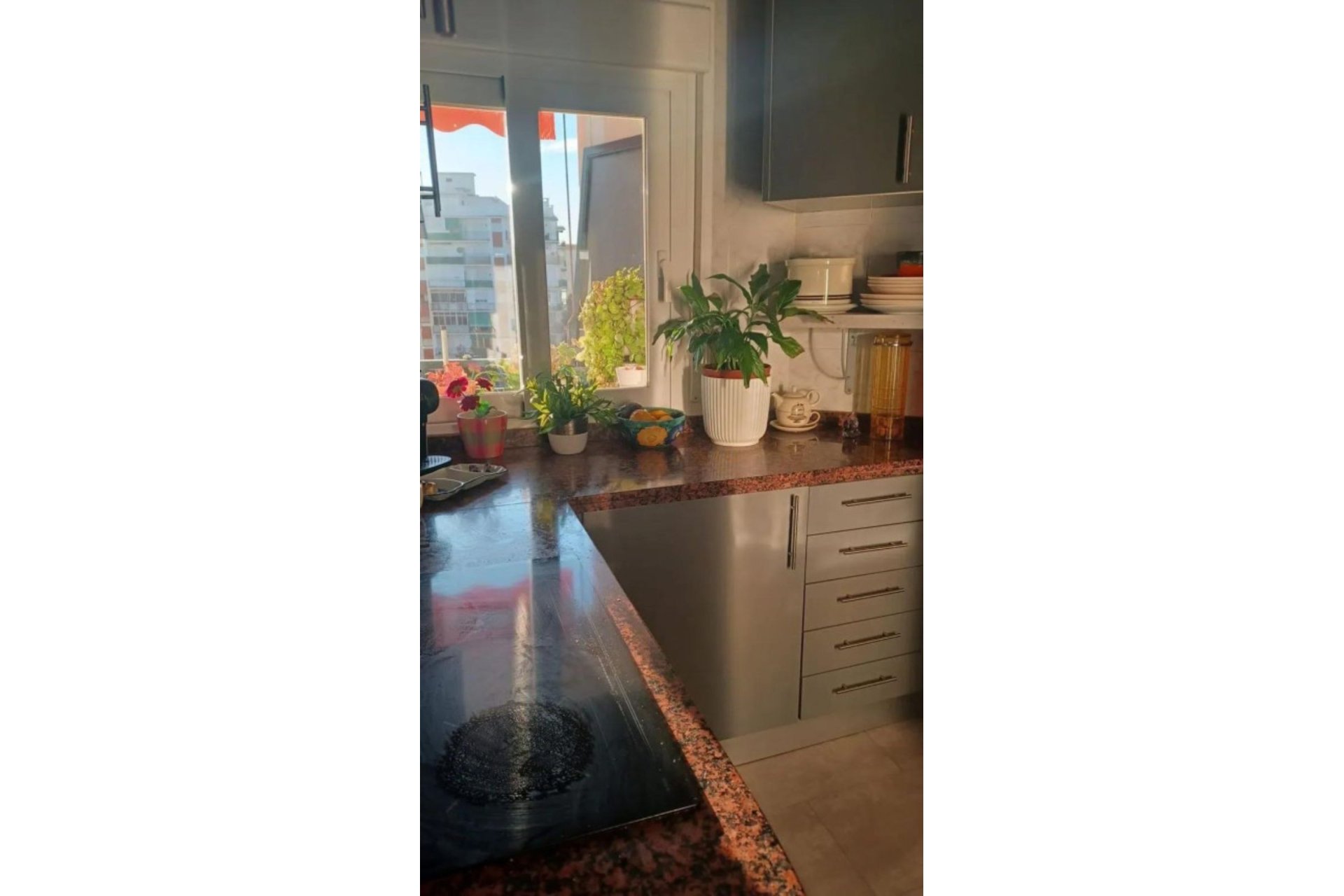 Resale - Apartment - Middle Floor Apartment - Marbella - Marbella Centro