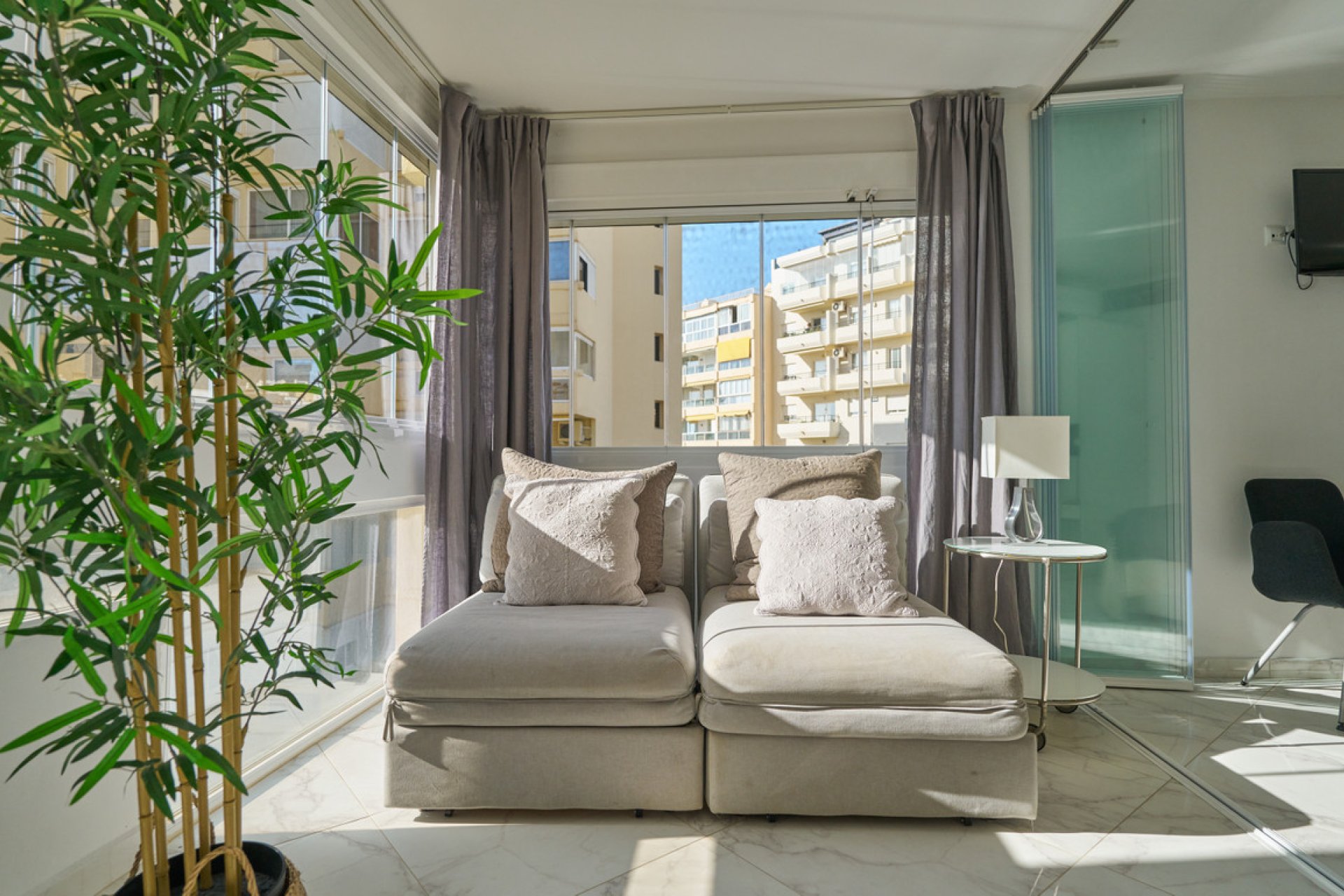 Resale - Apartment - Middle Floor Apartment - Marbella - Marbella Centro