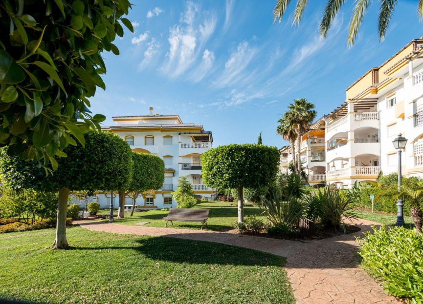 Resale - Apartment - Middle Floor Apartment - Marbella - Marbella Centro