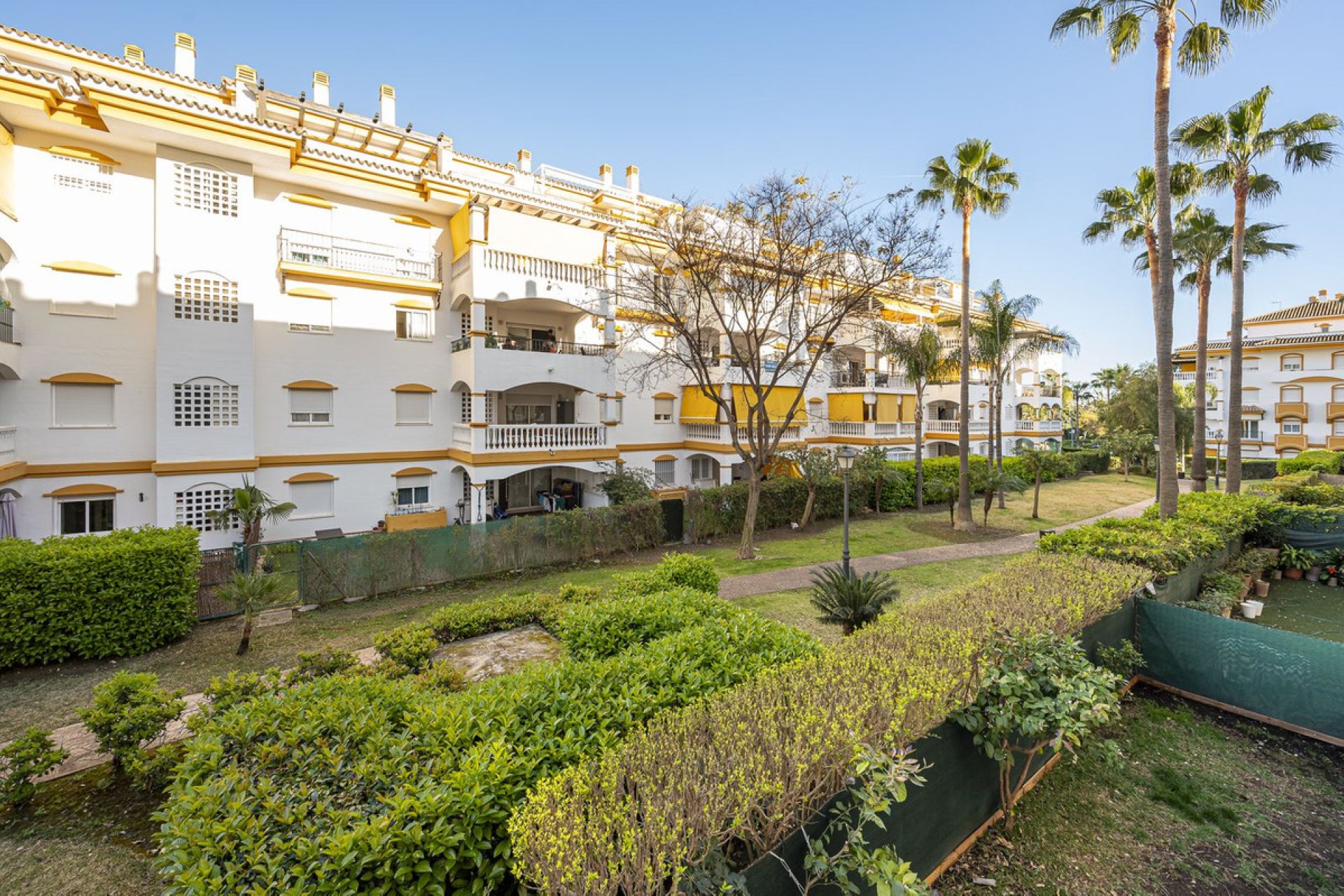 Resale - Apartment - Middle Floor Apartment - Marbella - Marbella Centro