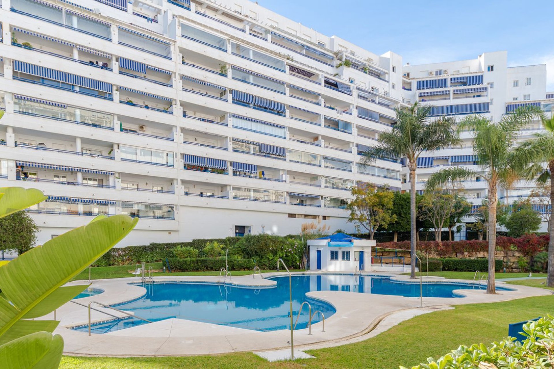 Resale - Apartment - Middle Floor Apartment - Marbella - Marbella Centro