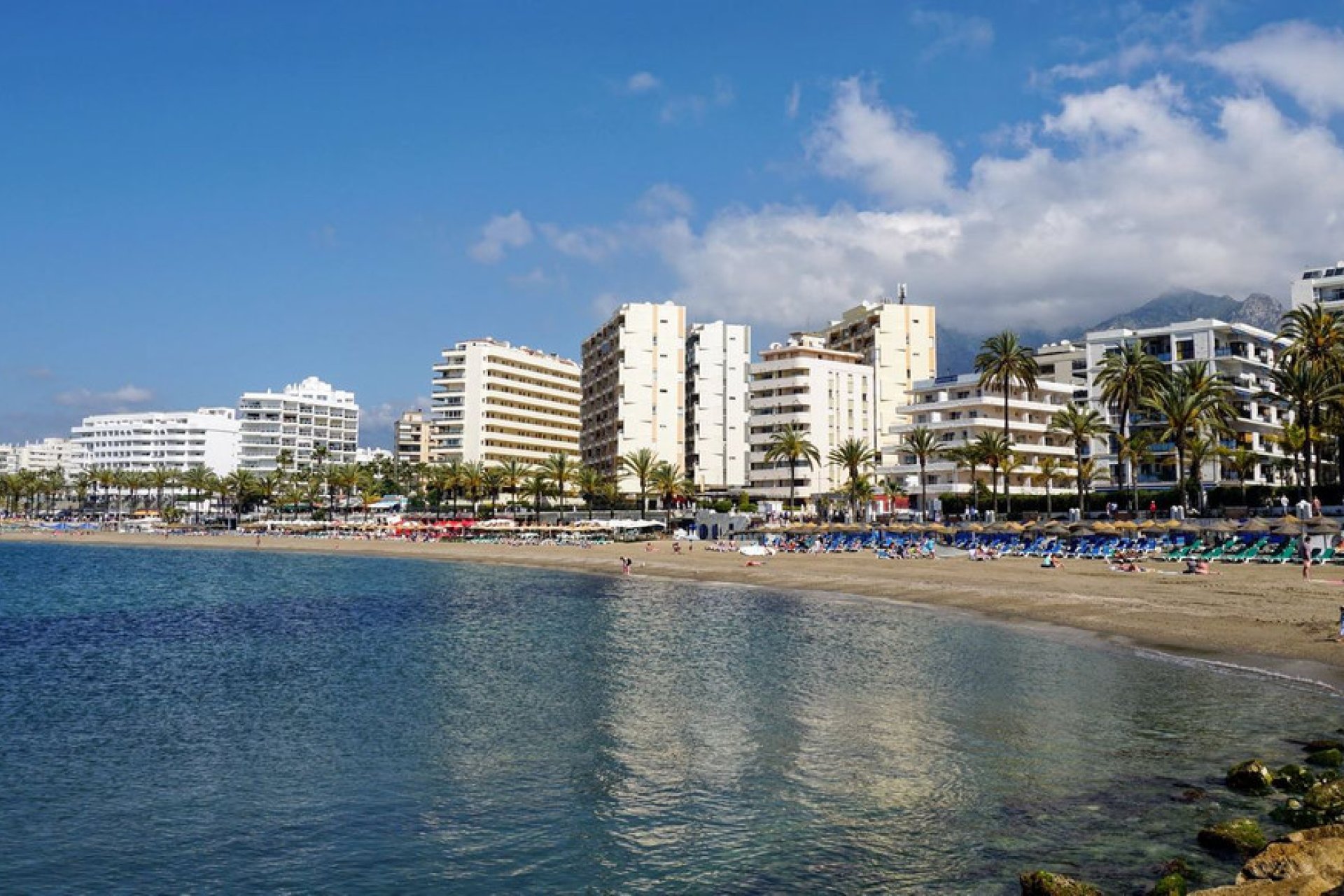 Resale - Apartment - Middle Floor Apartment - Marbella - Marbella Centro