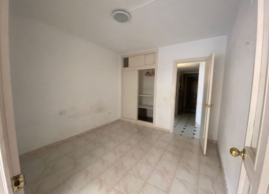 Resale - Apartment - Middle Floor Apartment - Marbella - Marbella Centro