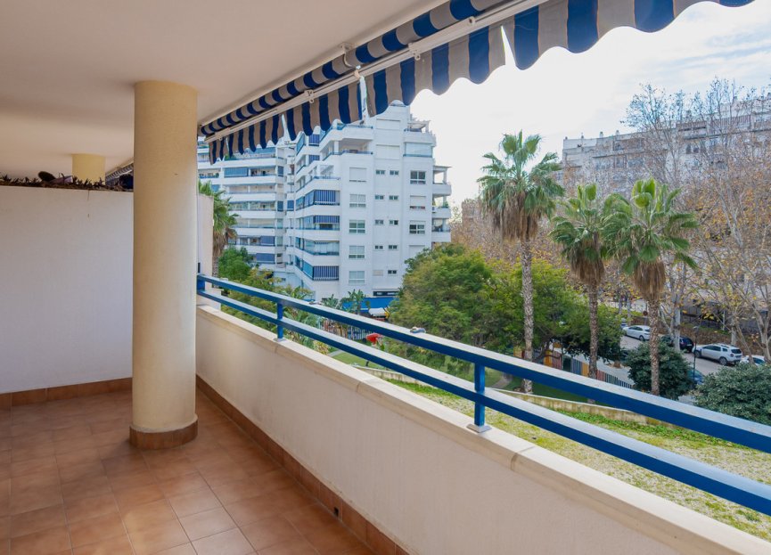 Resale - Apartment - Middle Floor Apartment - Marbella - Marbella Centro