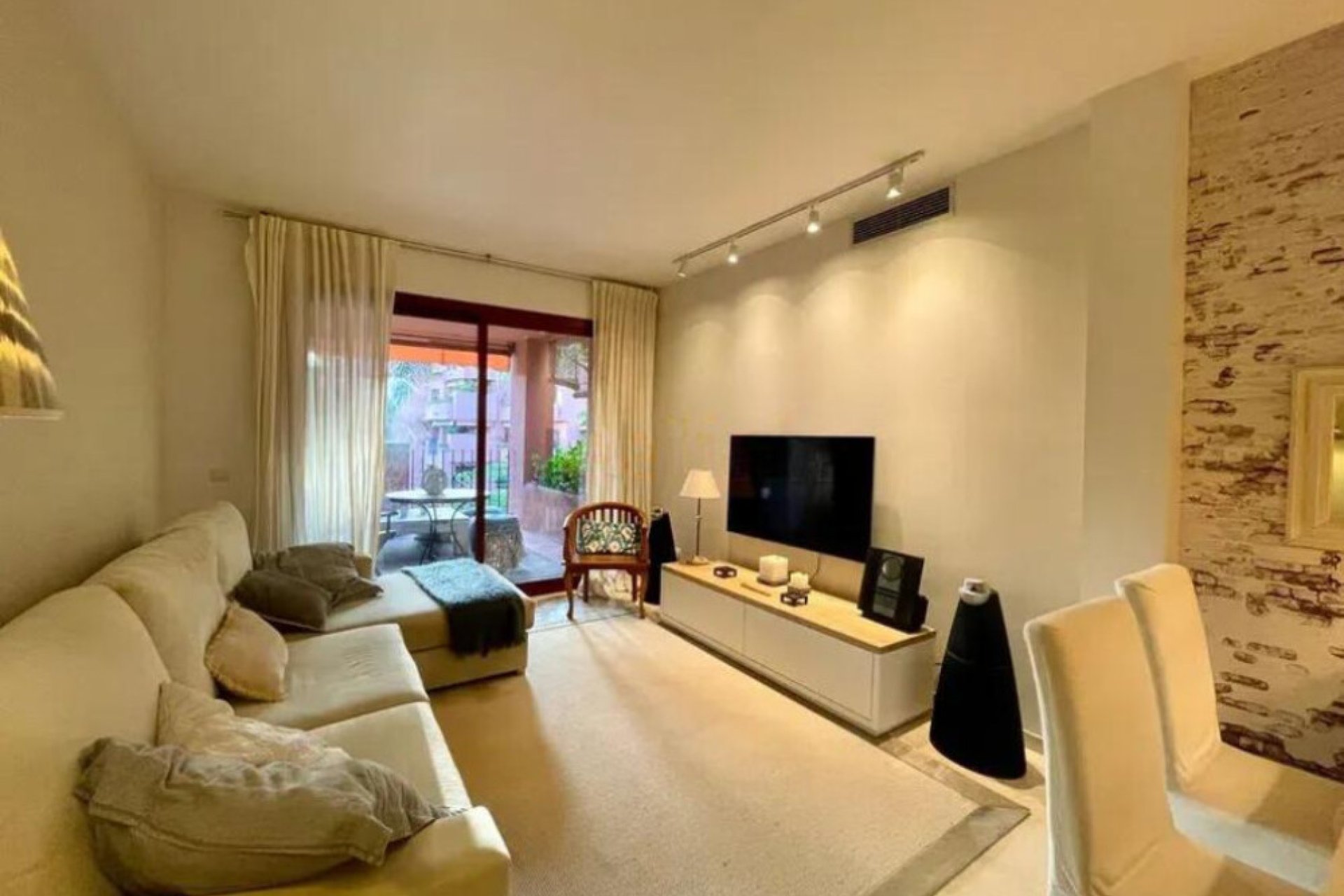 Resale - Apartment - Middle Floor Apartment - Marbella - Marbella Centro