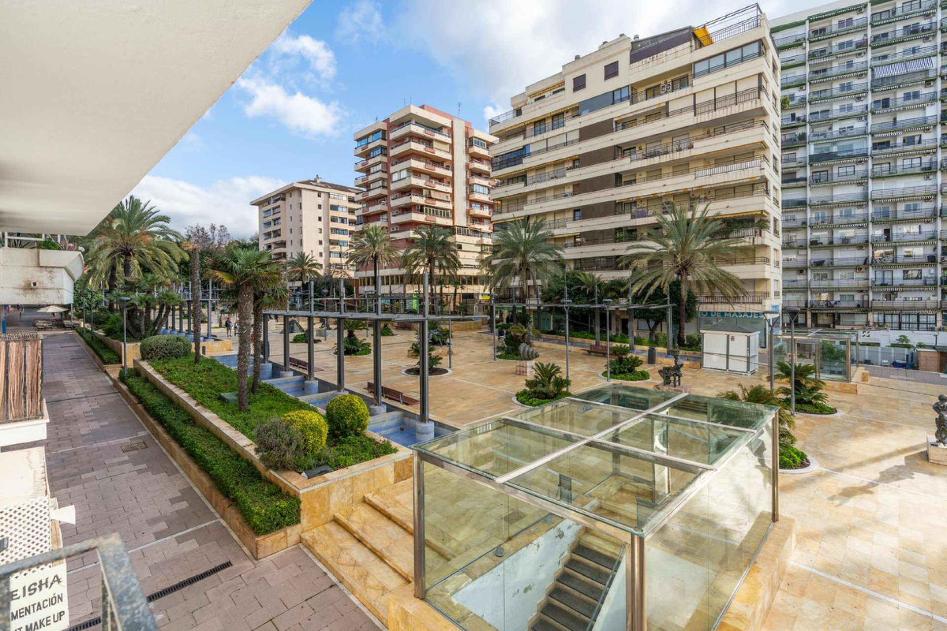 Resale - Apartment - Middle Floor Apartment - Marbella - Marbella Centro