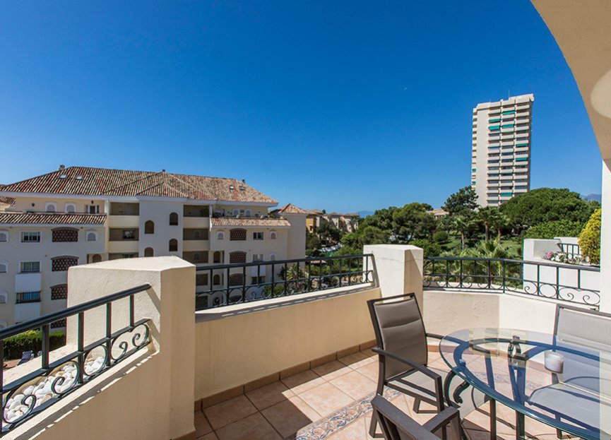 Resale - Apartment - Middle Floor Apartment - Marbella - Marbella Centro