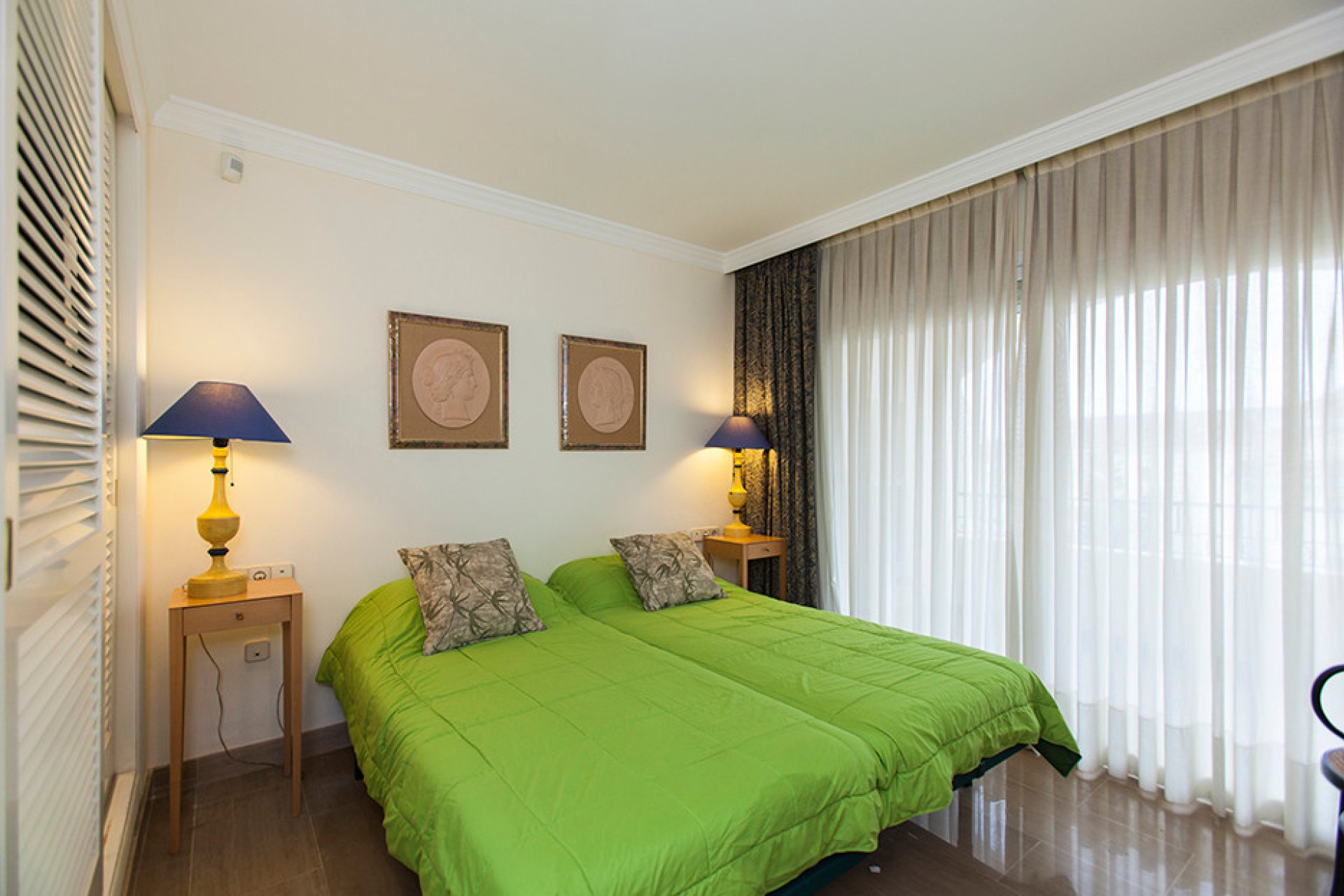 Resale - Apartment - Middle Floor Apartment - Marbella - Marbella Centro