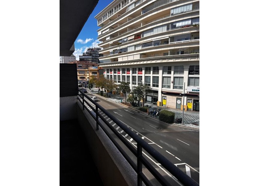 Resale - Apartment - Middle Floor Apartment - Marbella - Marbella Centro