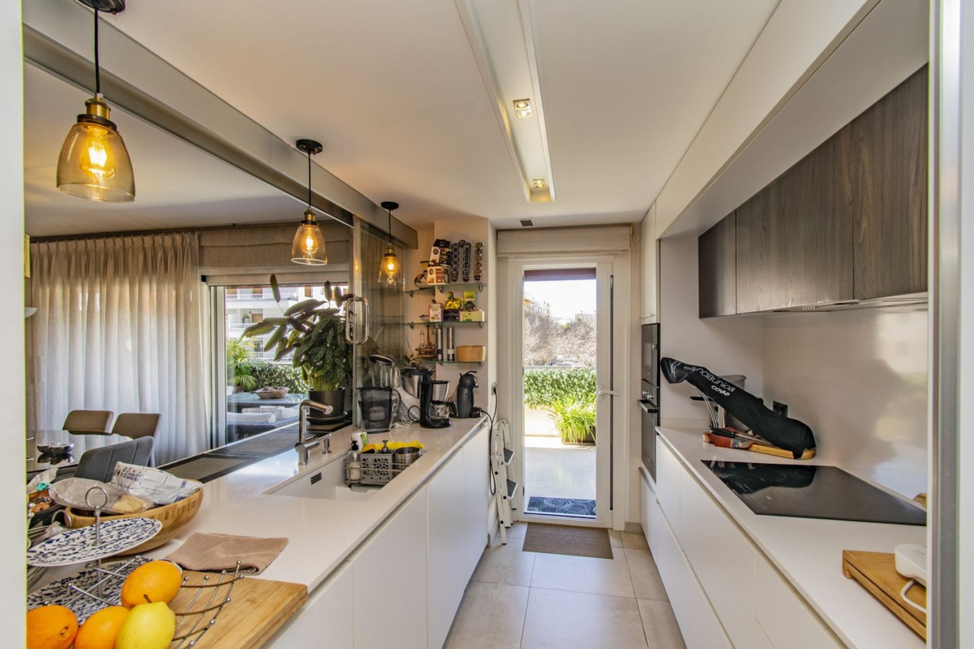 Resale - Apartment - Middle Floor Apartment - Marbella - Marbella Centro