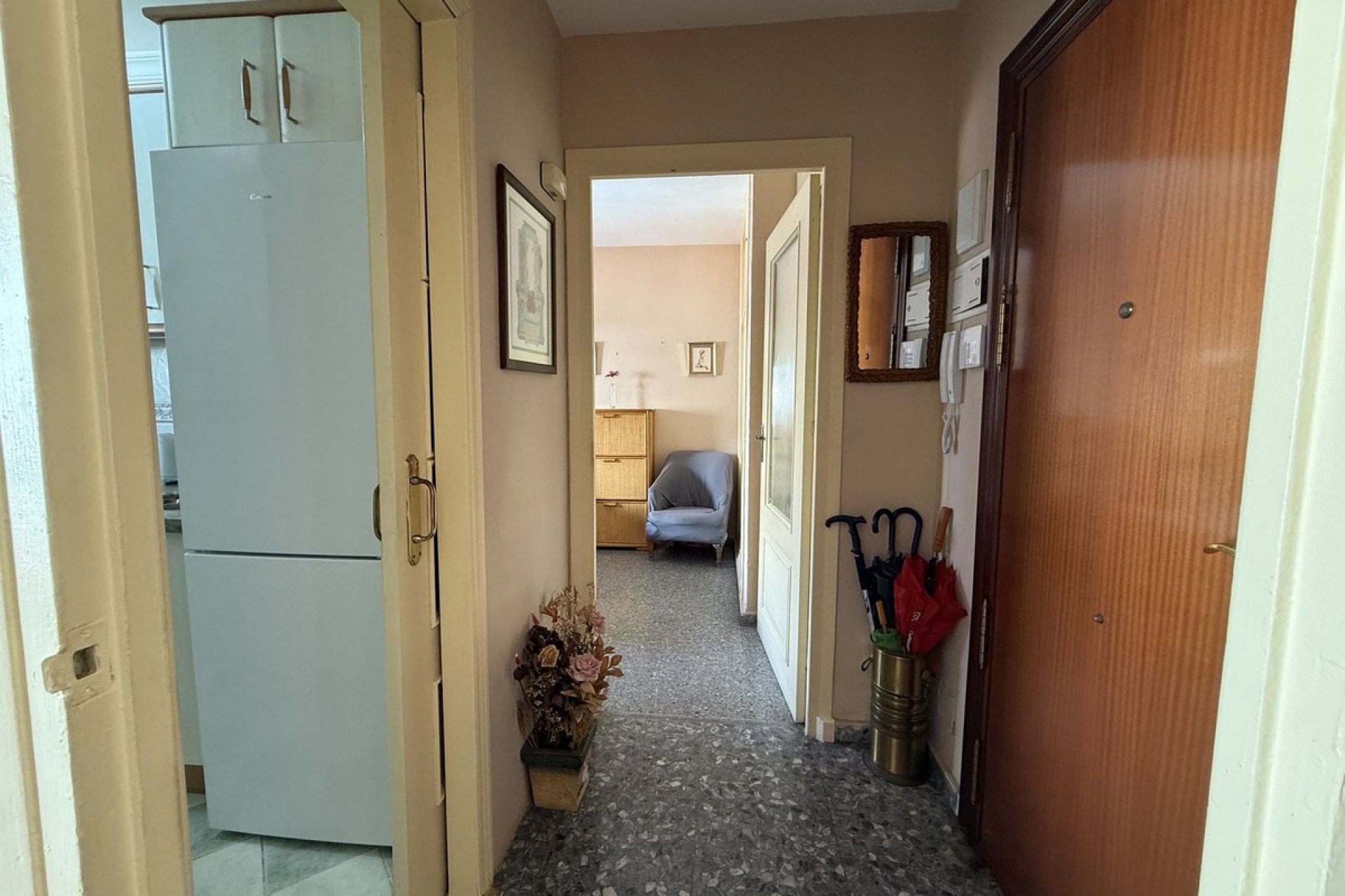 Resale - Apartment - Middle Floor Apartment - Marbella - Marbella Centro