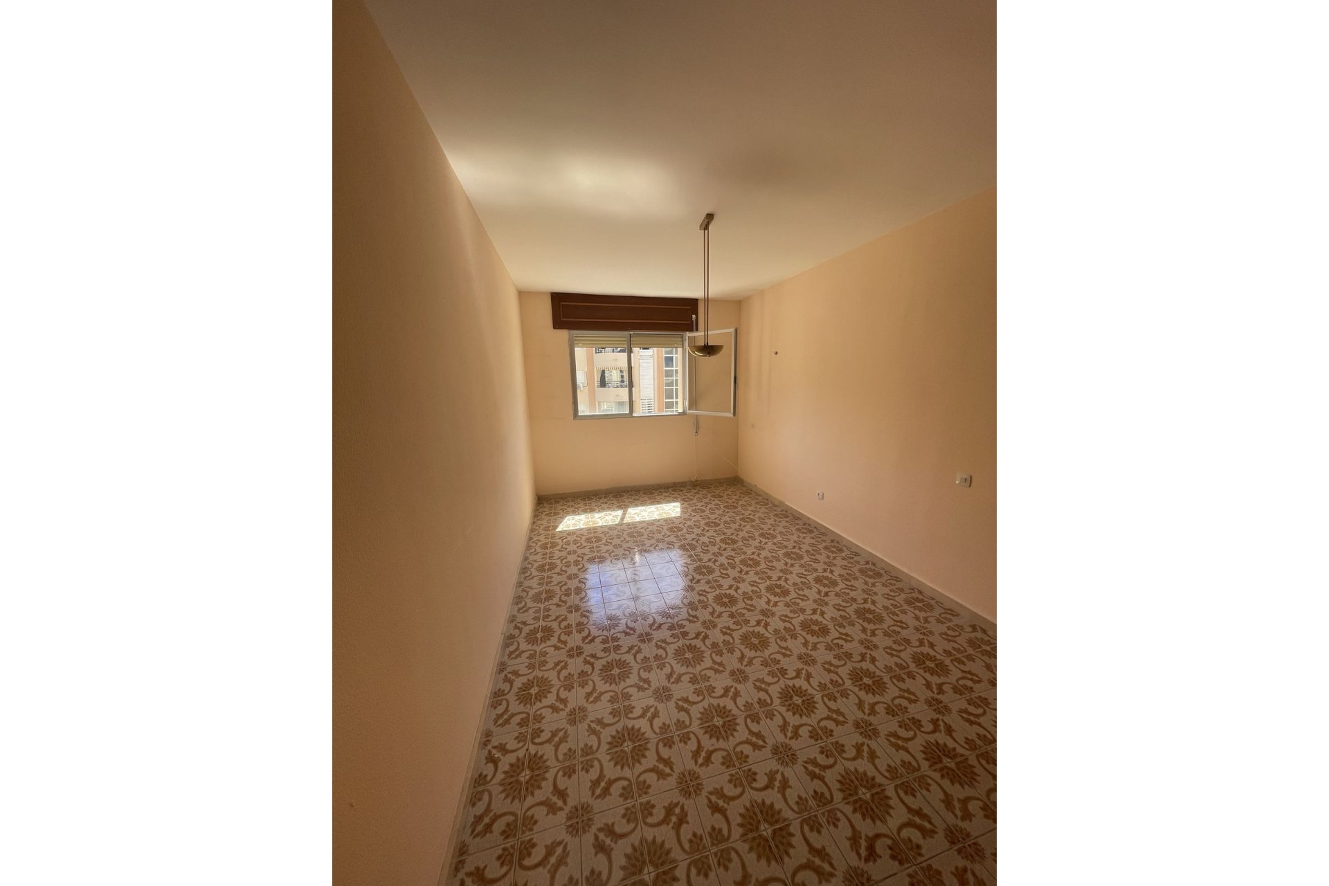 Resale - Apartment - Middle Floor Apartment - Marbella - Marbella Centro