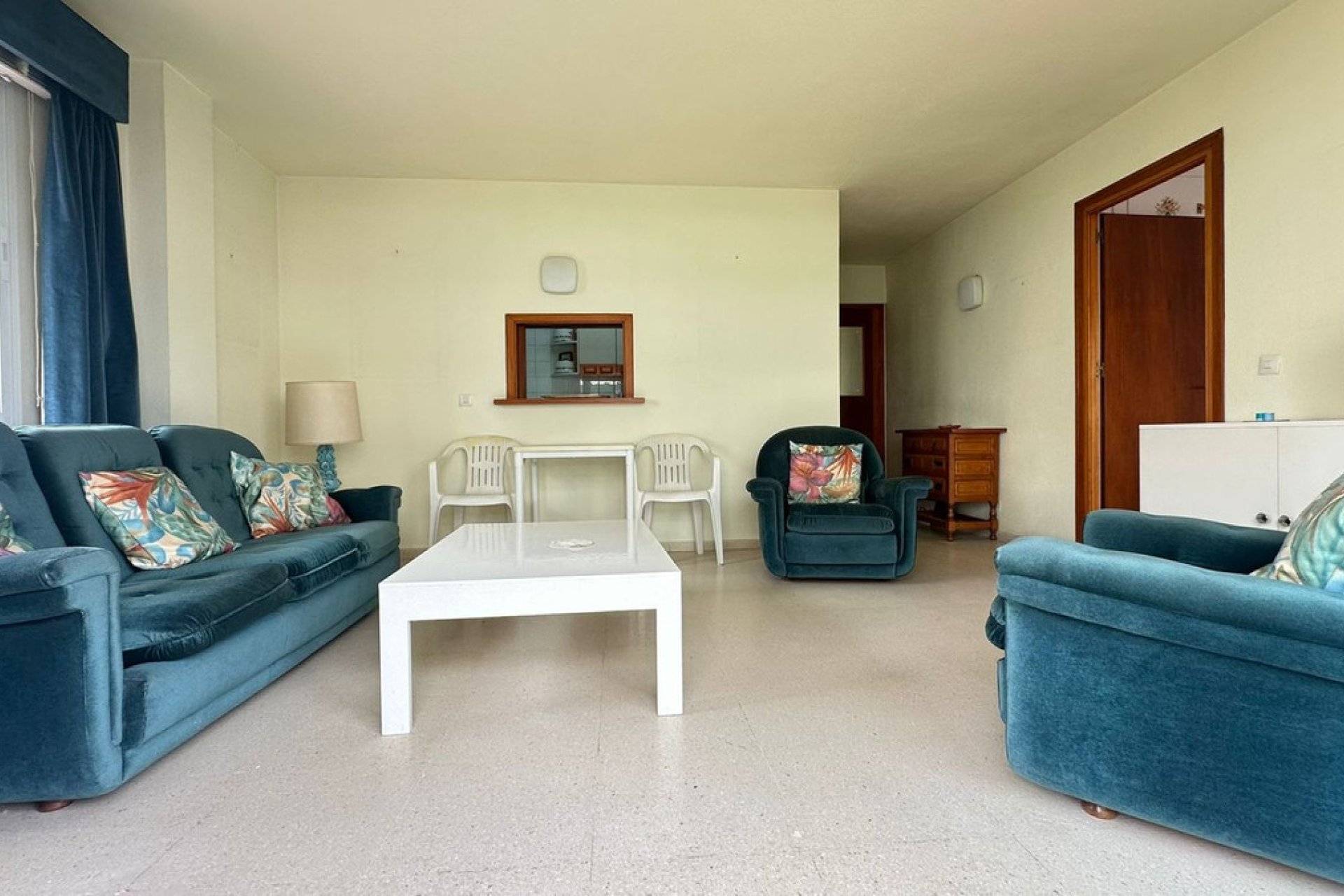 Resale - Apartment - Middle Floor Apartment - Marbella - Marbella Centro