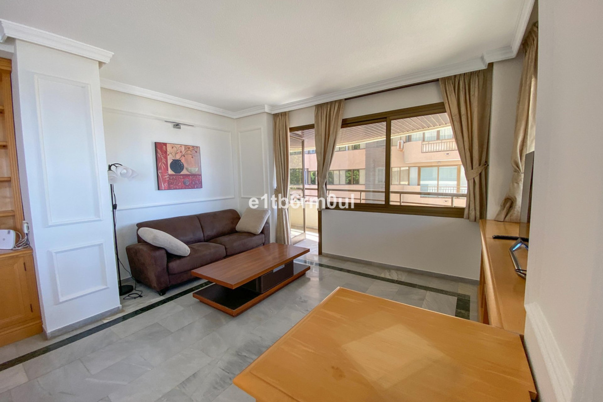 Resale - Apartment - Middle Floor Apartment - Marbella - Marbella Centro