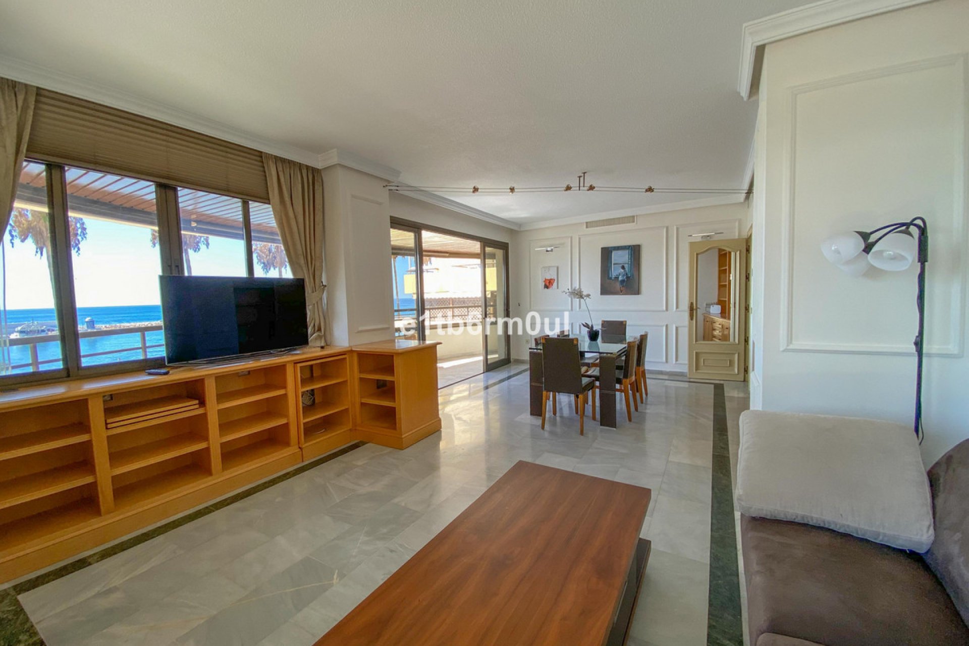 Resale - Apartment - Middle Floor Apartment - Marbella - Marbella Centro