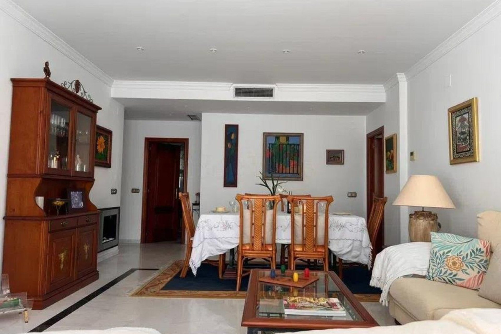 Resale - Apartment - Middle Floor Apartment - Marbella - Marbella Centro