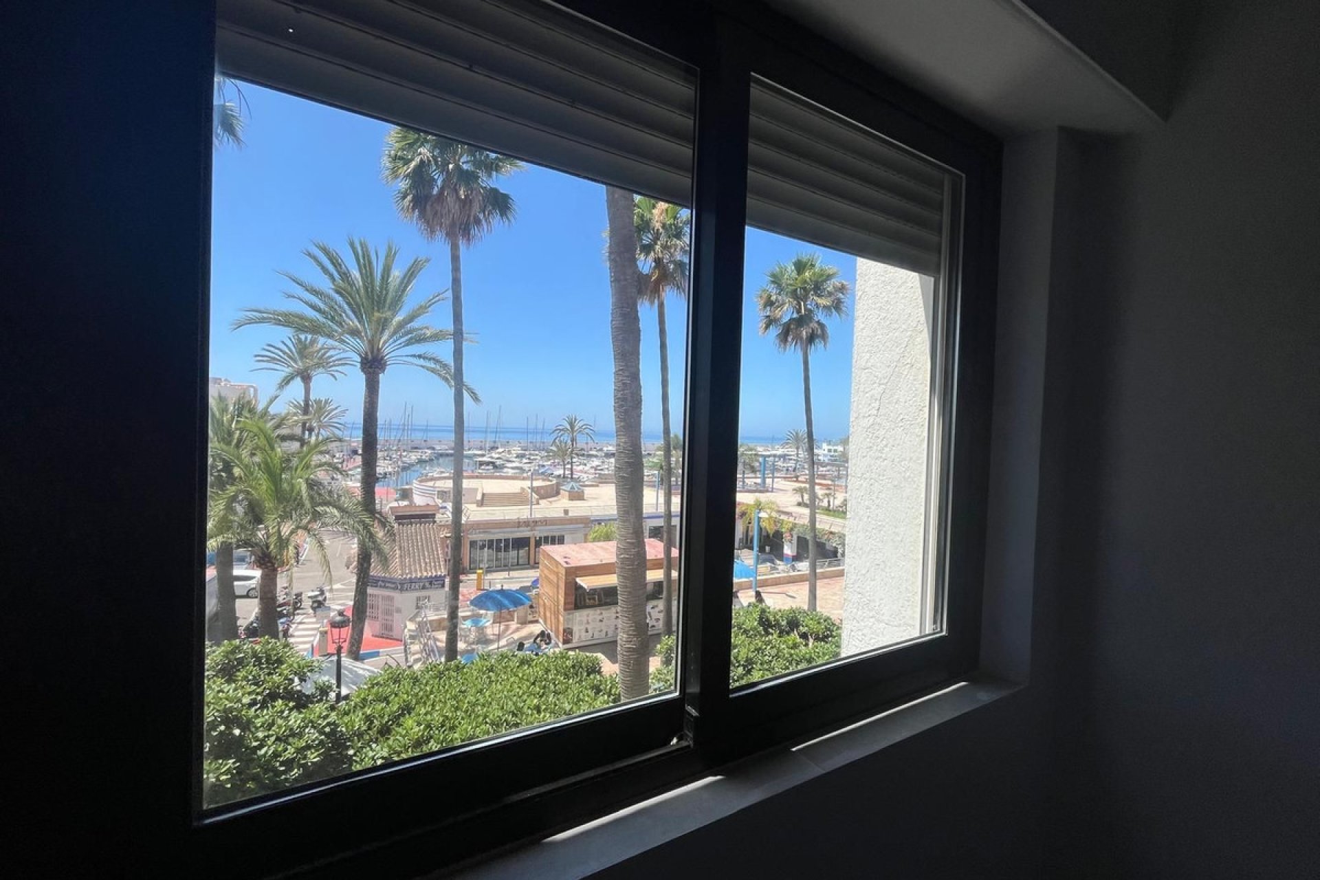 Resale - Apartment - Middle Floor Apartment - Marbella - Marbella Centro