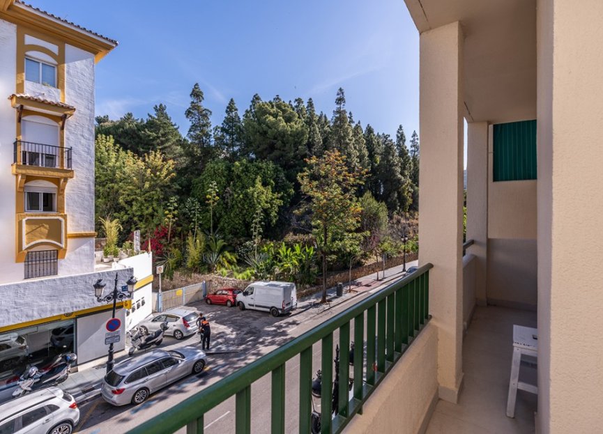 Resale - Apartment - Middle Floor Apartment - Marbella - Marbella Centro