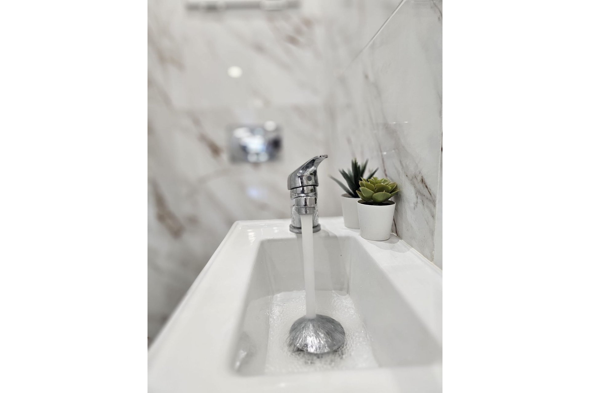 Resale - Apartment - Middle Floor Apartment - Marbella - Marbella Centro