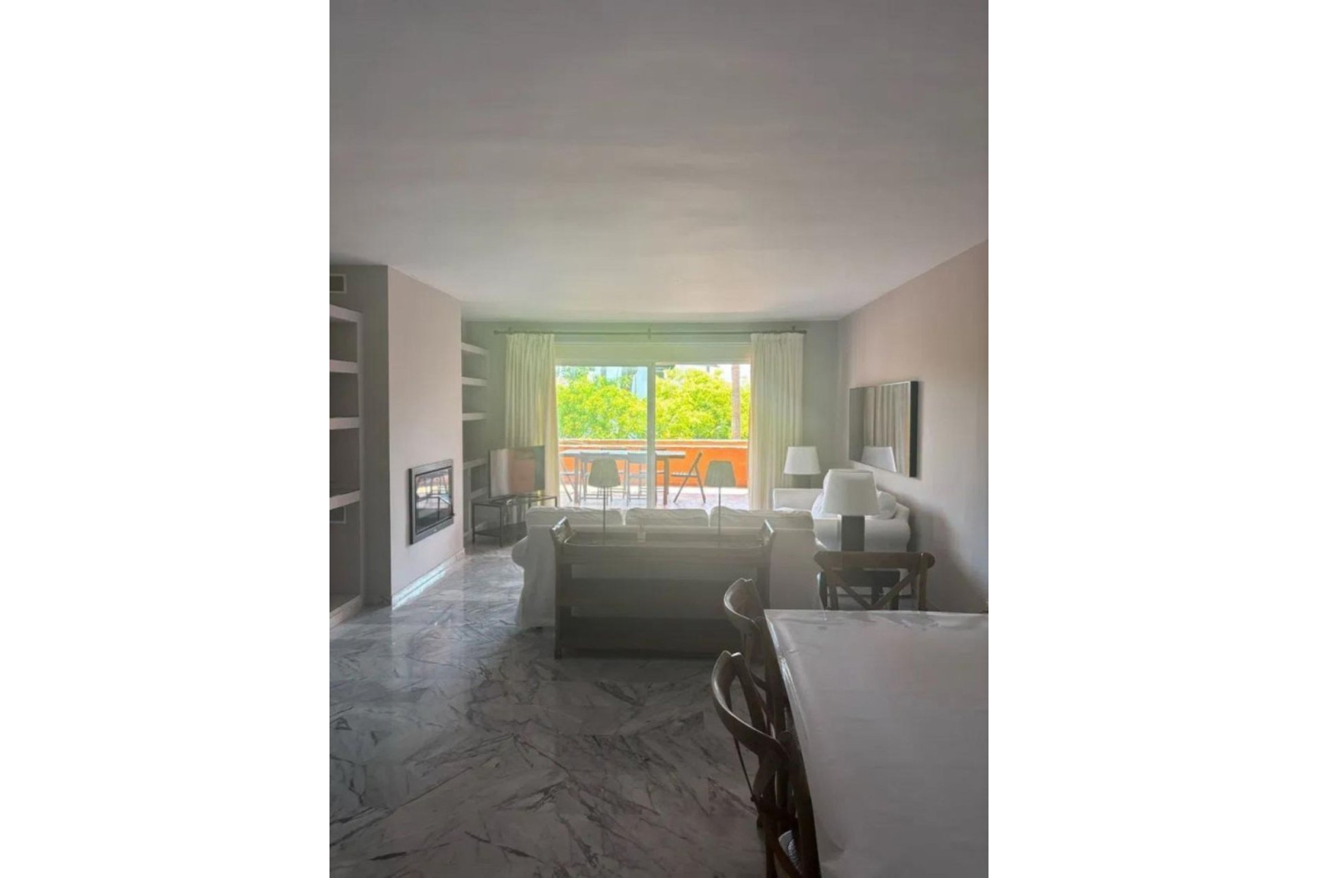 Resale - Apartment - Middle Floor Apartment - Marbella - Marbella Centro