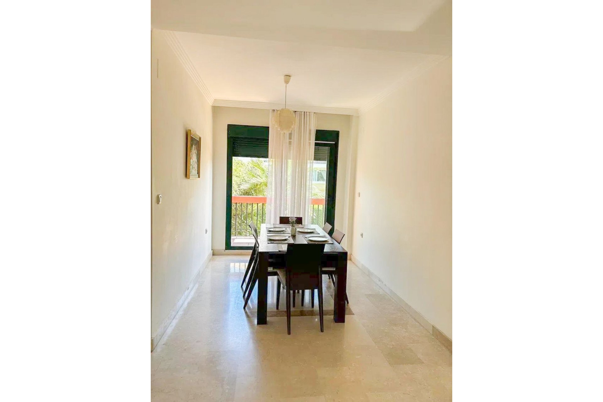 Resale - Apartment - Middle Floor Apartment - Marbella - Marbesa