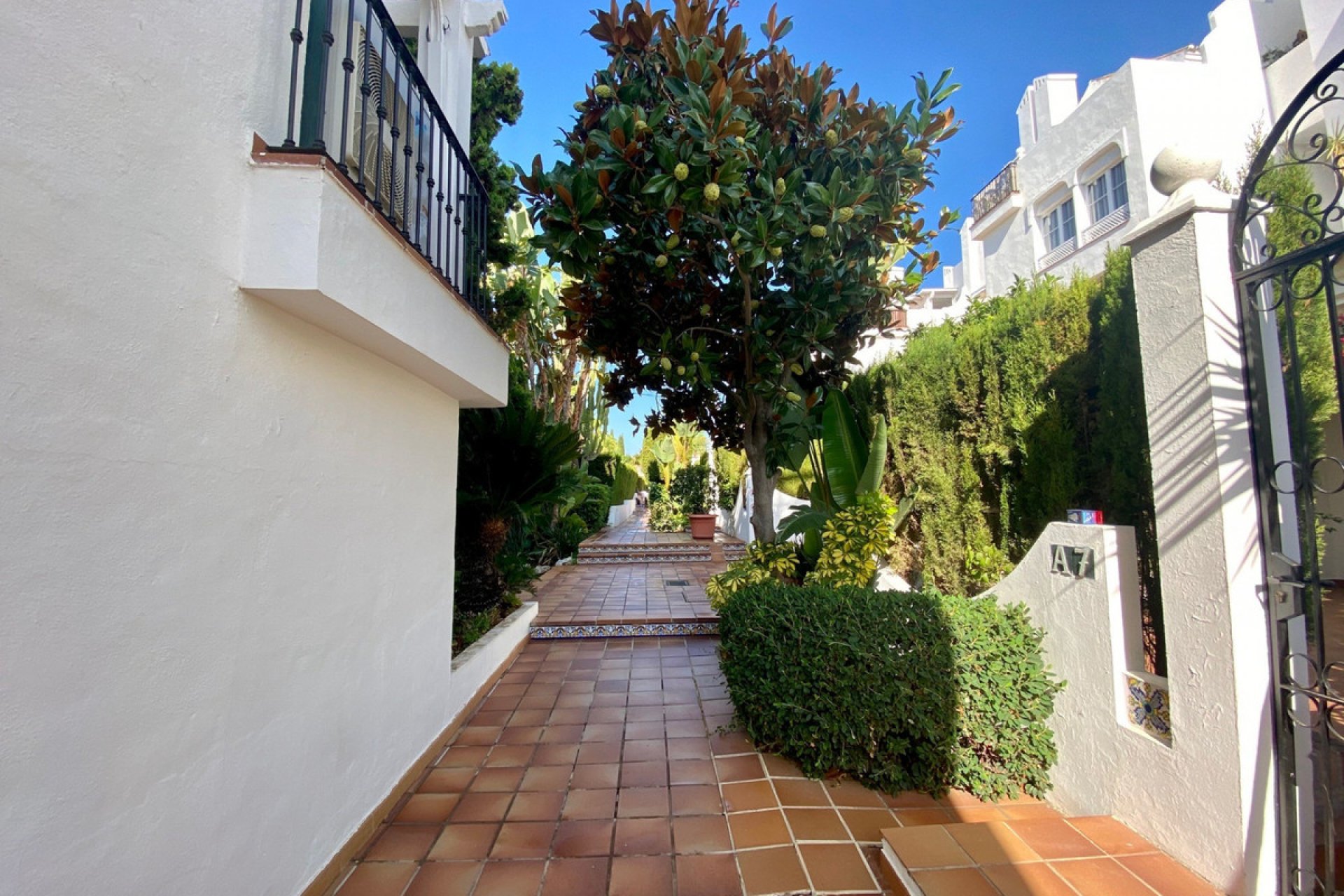 Resale - Apartment - Middle Floor Apartment - Marbella - Nagüeles