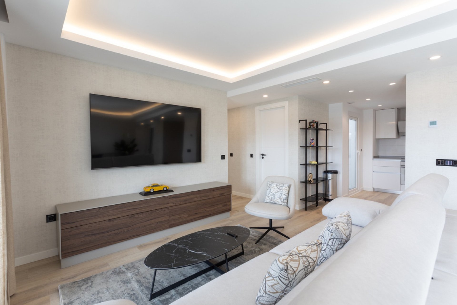 Resale - Apartment - Middle Floor Apartment - Marbella - Nueva Andalucia