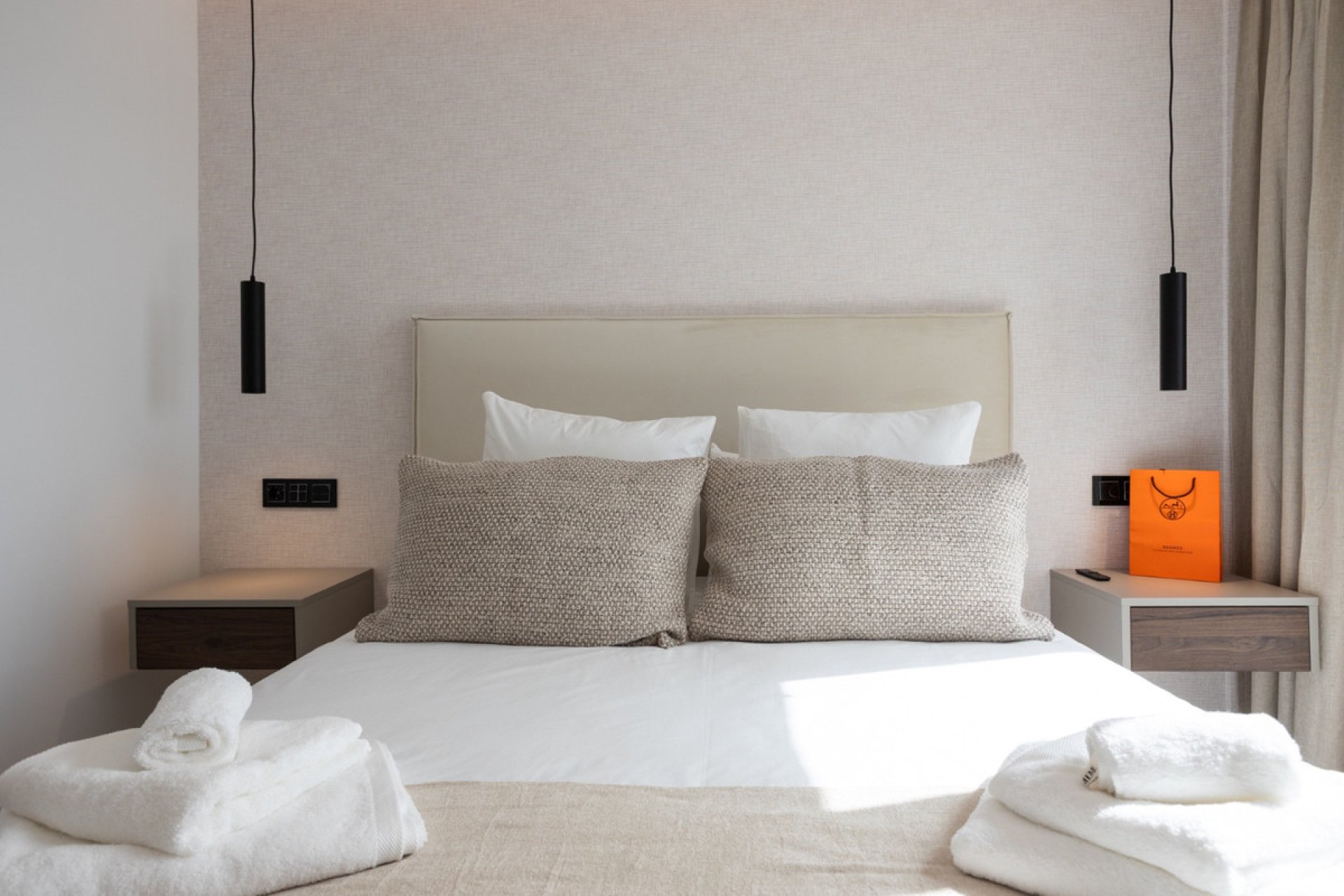 Resale - Apartment - Middle Floor Apartment - Marbella - Nueva Andalucia