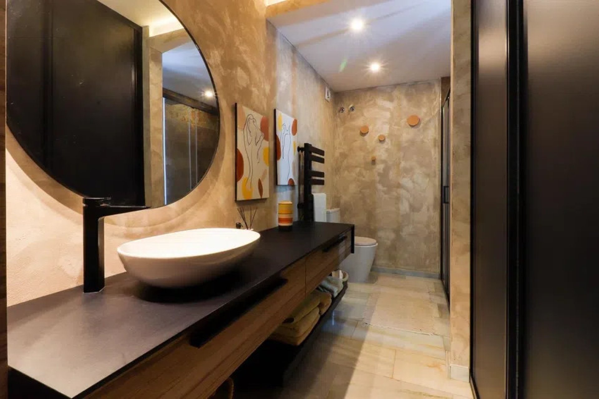 Resale - Apartment - Middle Floor Apartment - Marbella - Nueva Andalucia